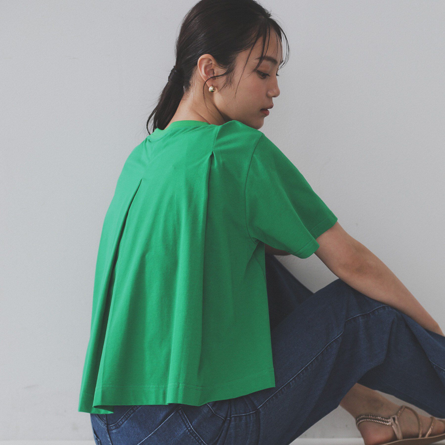 OPAQUE.CLIP「バックフレアショートTシャツ【洗濯機洗い可】」|Tシャツ・カットソー|