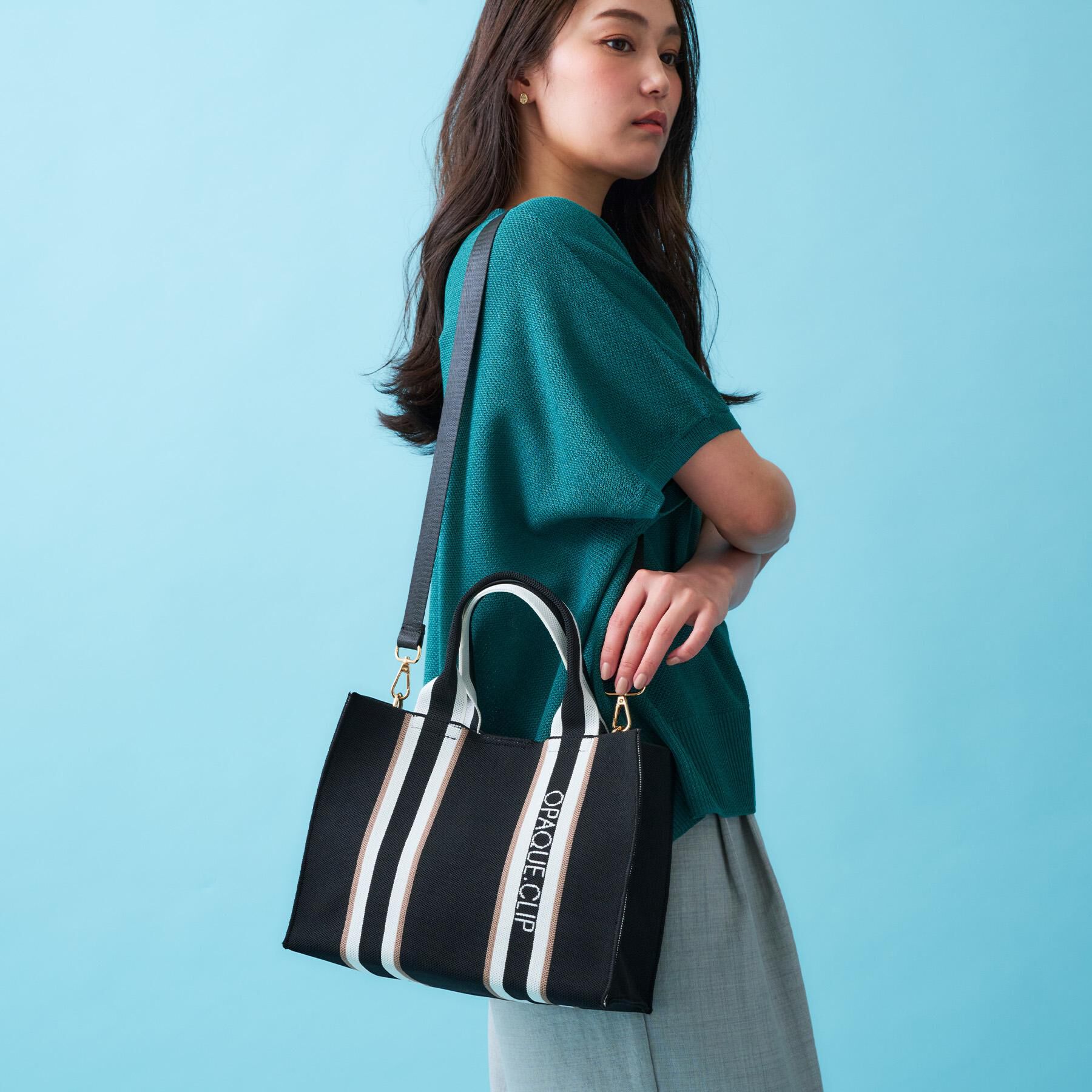 OPAQUE.CLIP「【2WAY】ラインハンドルスクエアニットミドルトートバッグ」|トートバッグ|