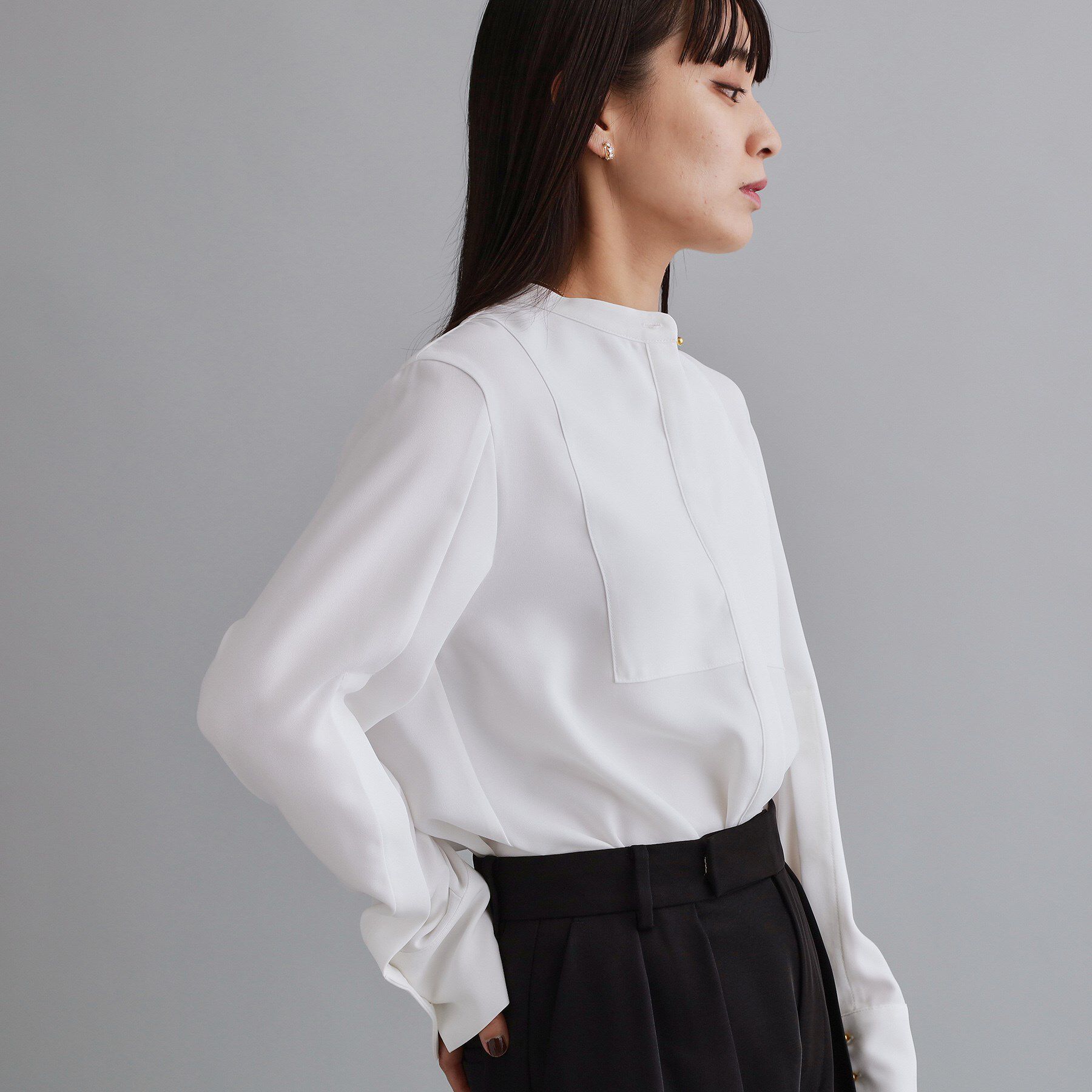 OPAQUE.CLIP「【es】ブザム切替バンドカラーシャツブラウス【洗濯機OK/防シワ/UVケア/接触冷感】」|シャツ・ブラウス|