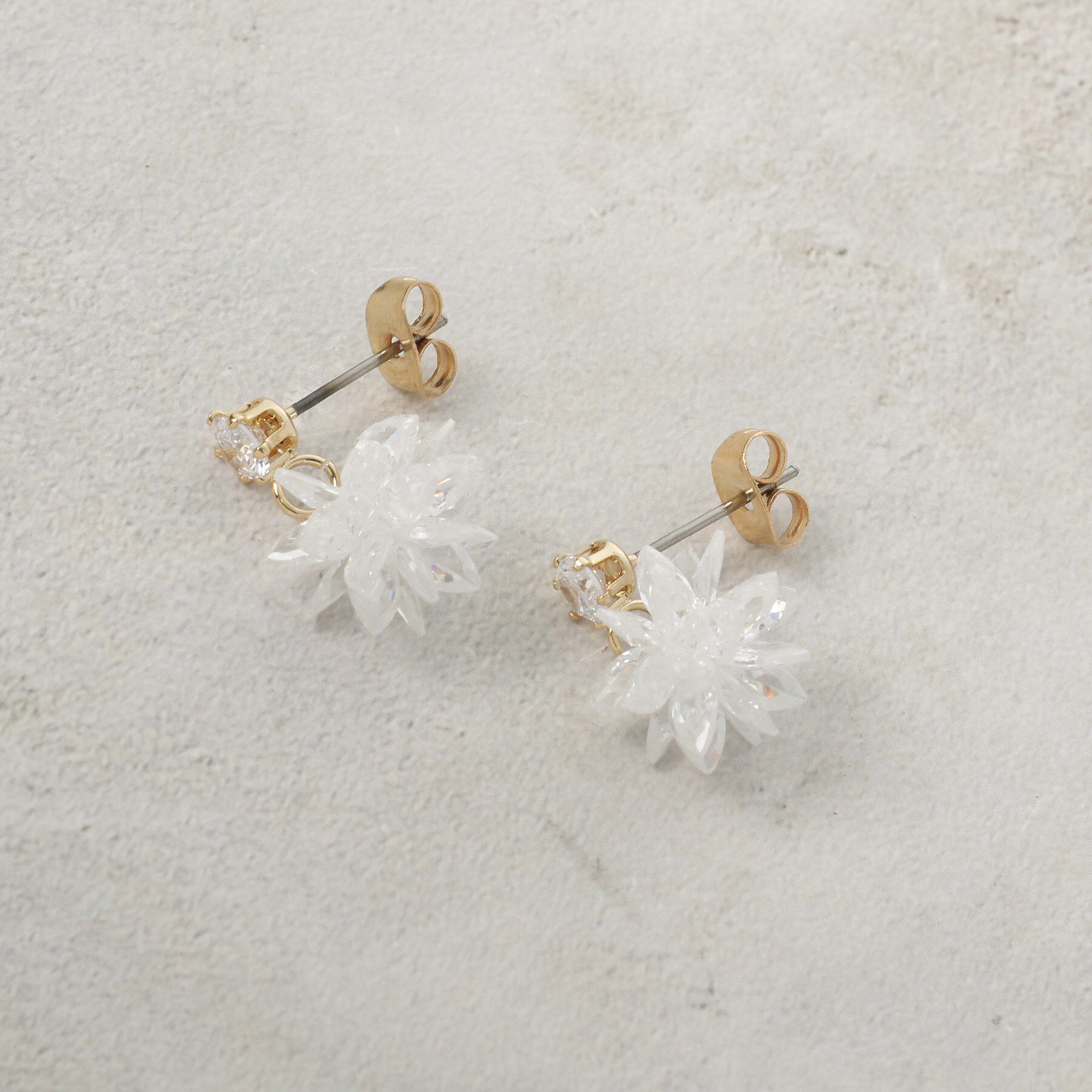 OPAQUE.CLIP「クリスタルアソートビジューピアス」|ピアス|ゴールド(007)