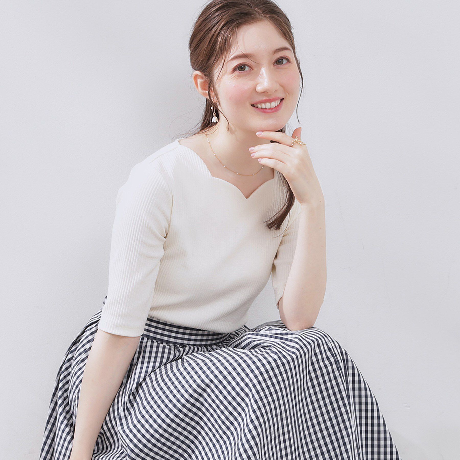 Couture broach「【マシンウォッシャブル・アンチピリング・二の腕カバー】ハートネックテレコ5分袖プルオーバー」|Tシャツ・カットソー|