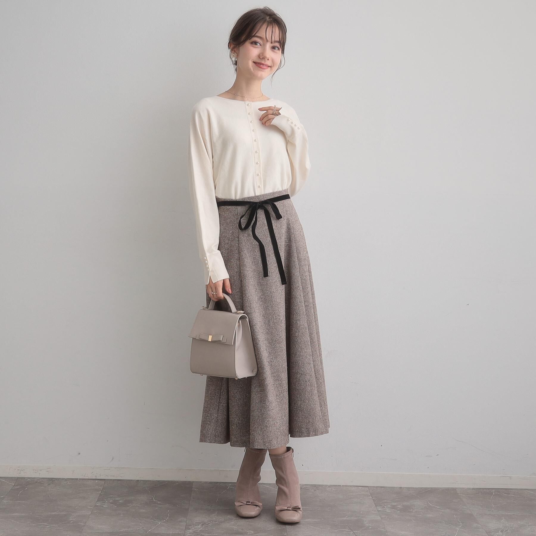 Couture broach「【大人上品・通勤・前後2WAY】バックパール調ドルマンニット」|ニット・セーター|