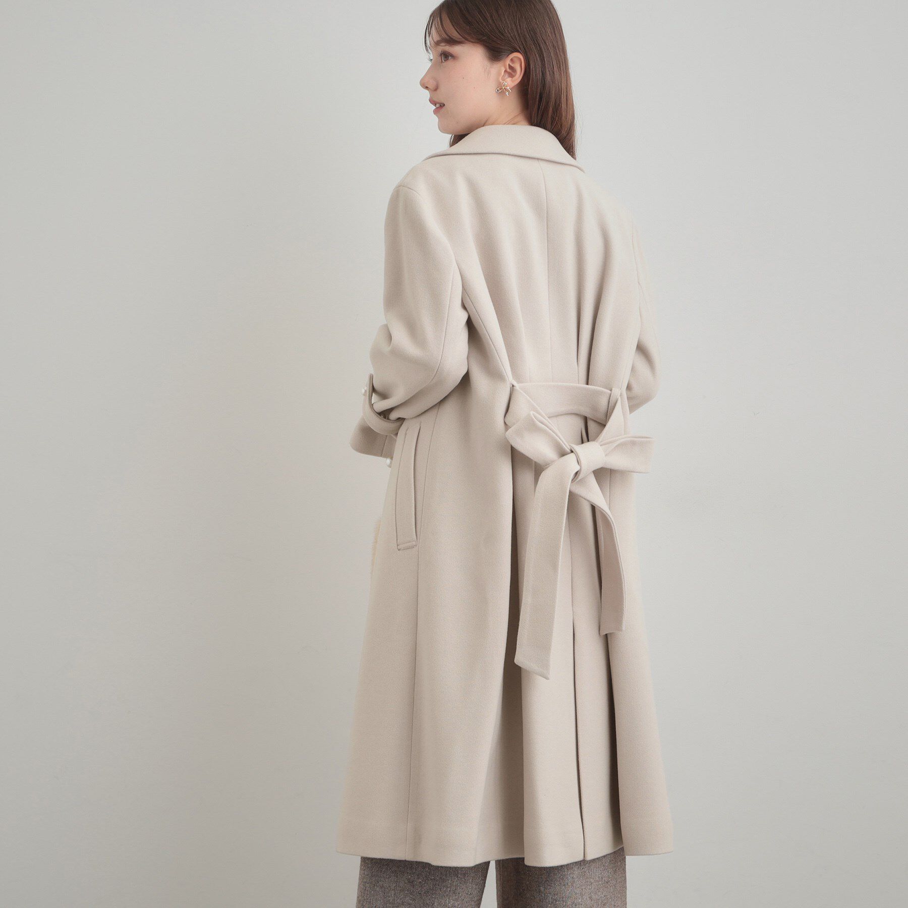 Couture broach「【大人上品・ベルト付き】パール調釦チェスターコート」|チェスターコート|