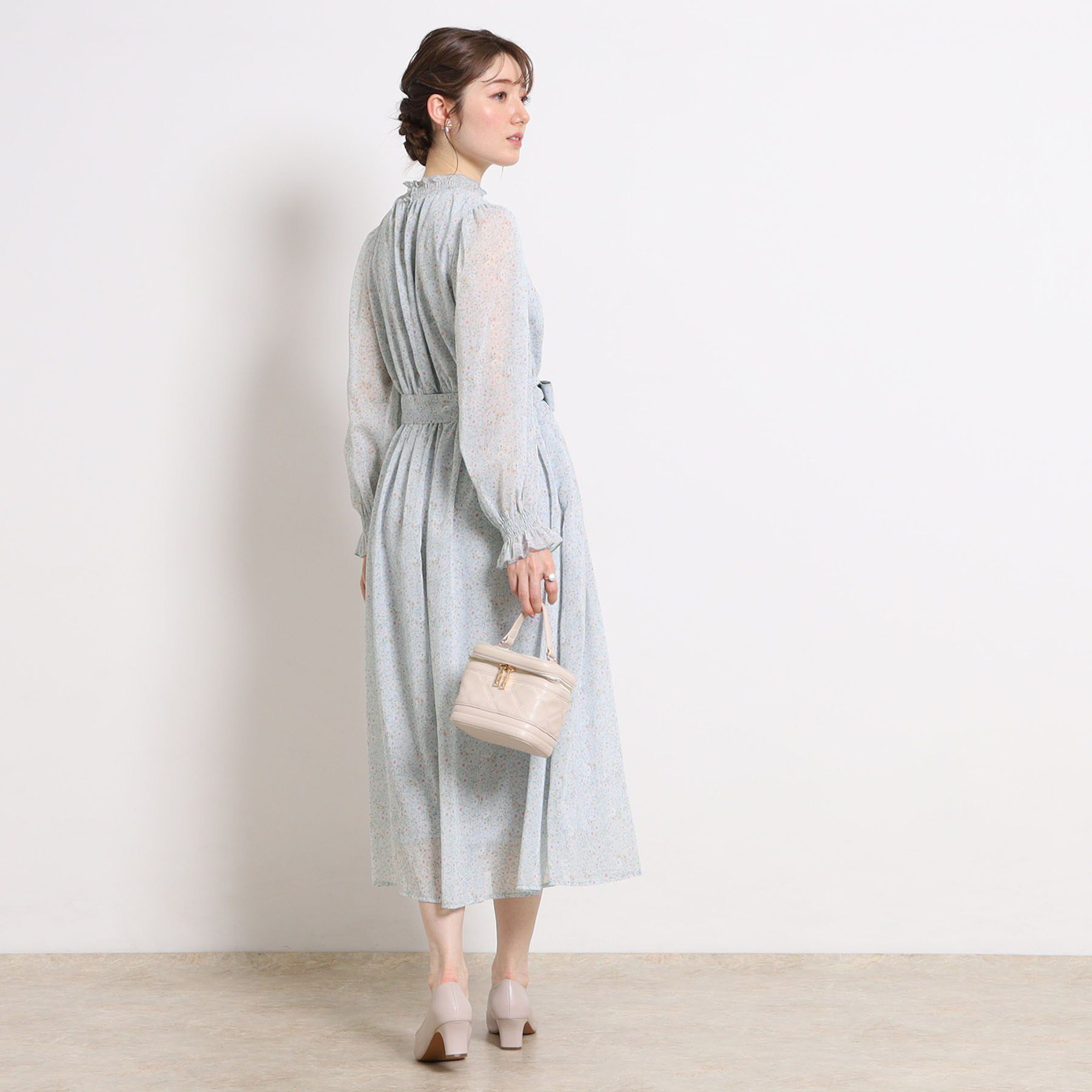 Couture broach「【洗える・着映え】楊柳小花シャーリングワンピース」|ワンピース|