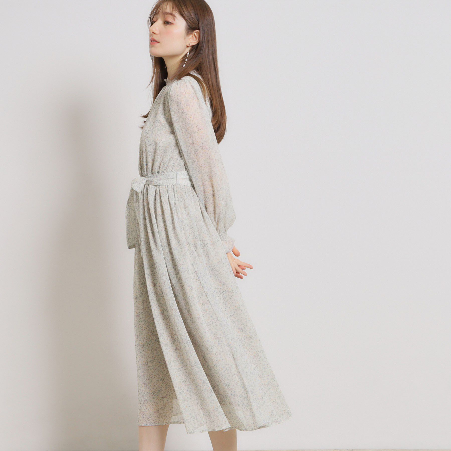 Couture broach「【洗える・着映え】楊柳小花シャーリングワンピース」|ワンピース|