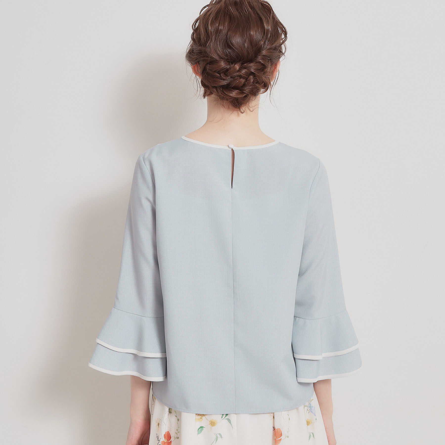 Couture broach「【イージーケア・接触冷感・吸水速乾】配色ラッフルブラウス」|シャツ・ブラウス|