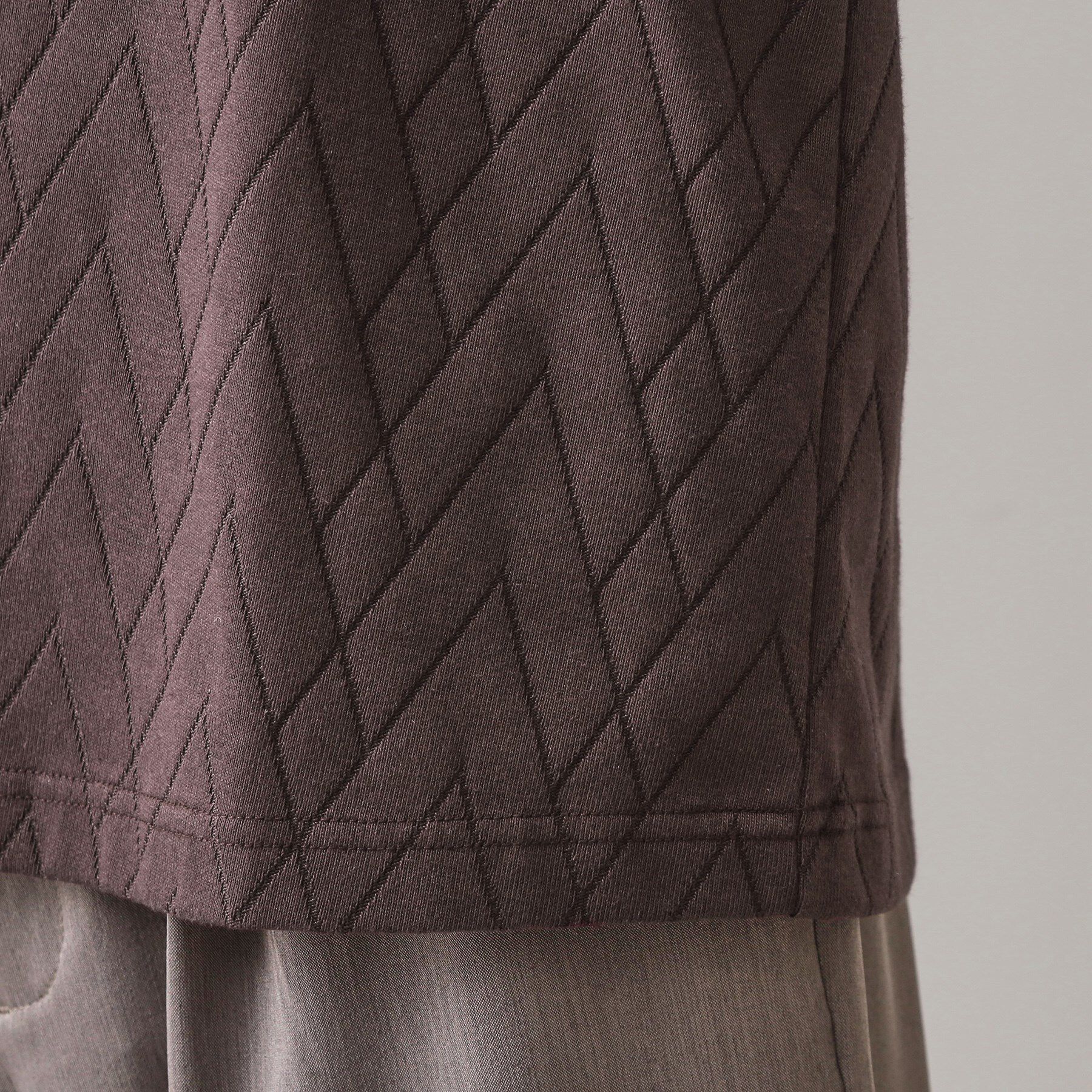 THE SHOP TK「リンクスジオメトリック長袖Tシャツ【サスティナブル素材使用/洗濯機OK】」|Tシャツ・カットソー|