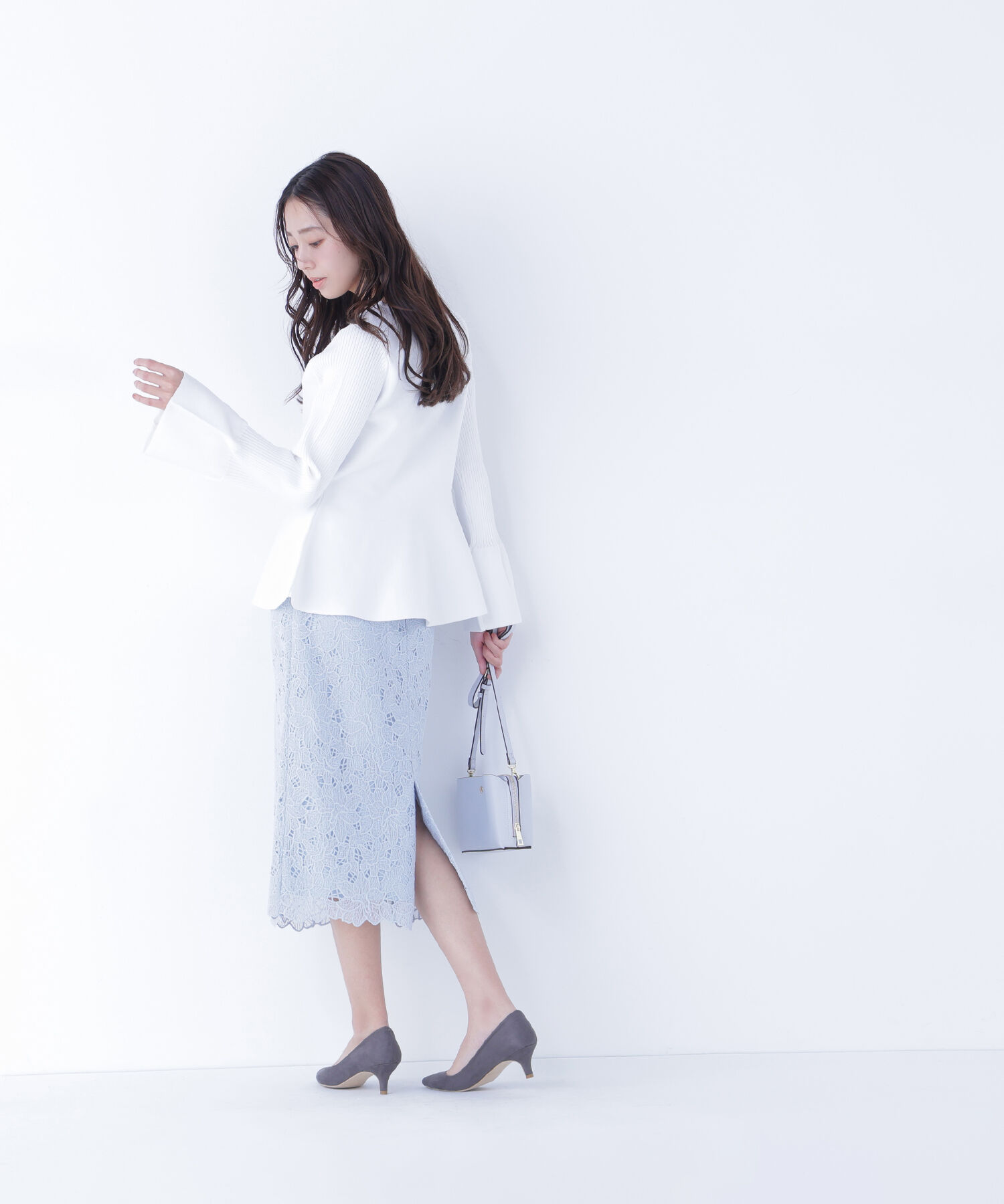  「ベルスリーブペプラムニット」|ニット・セーター|