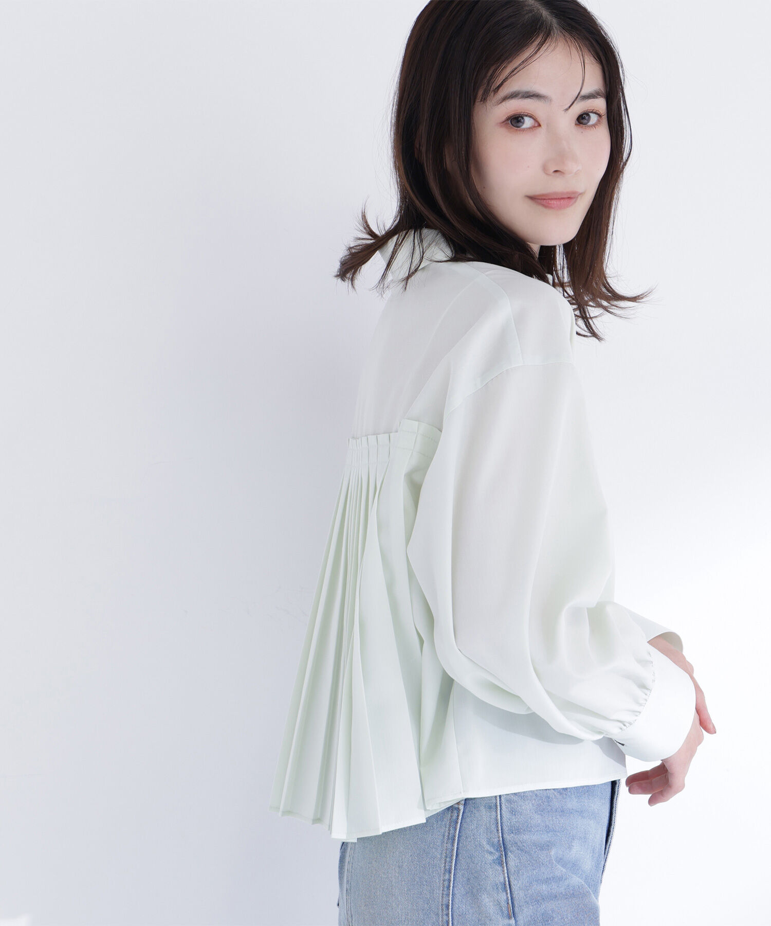  「バックプリーツデザインシャツ」|シャツ・ブラウス|