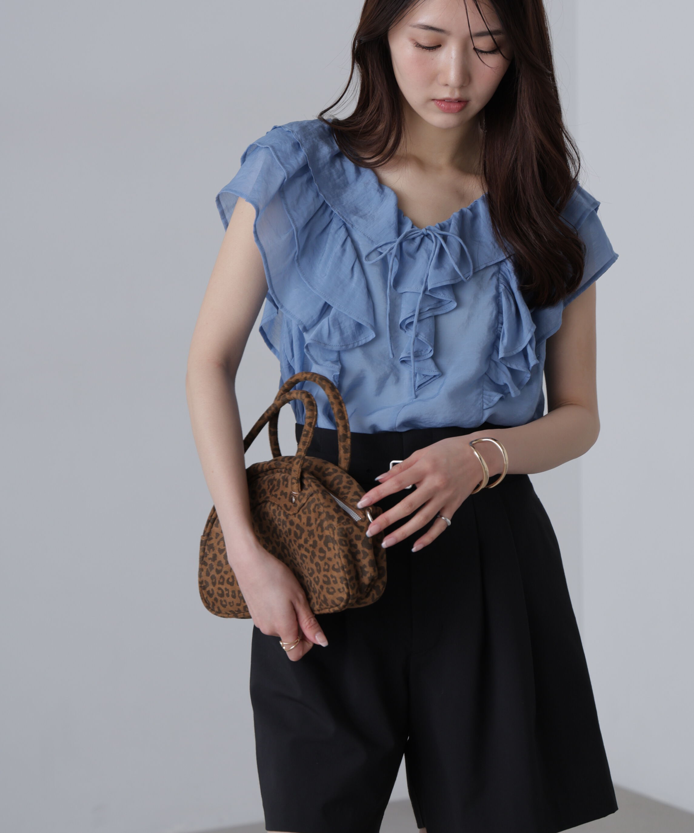  「フリルフレンチブラウス」|シャツ・ブラウス|ライトブルー