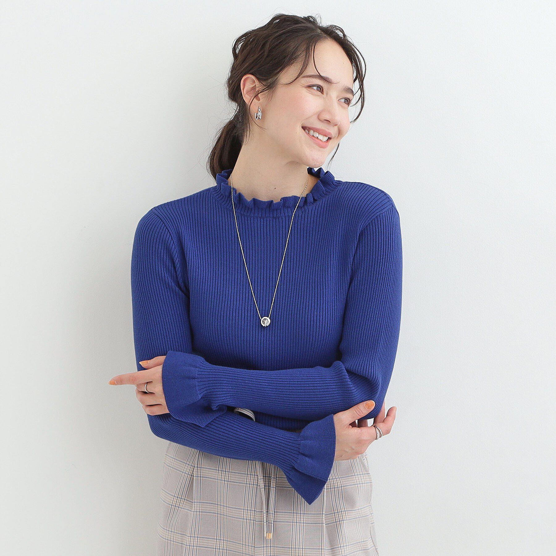 SHOO･LA･RUE「【洗濯機可/S-LL】メリハリフリルですっきり見える やわらかリブニット」|ニット・セーター|