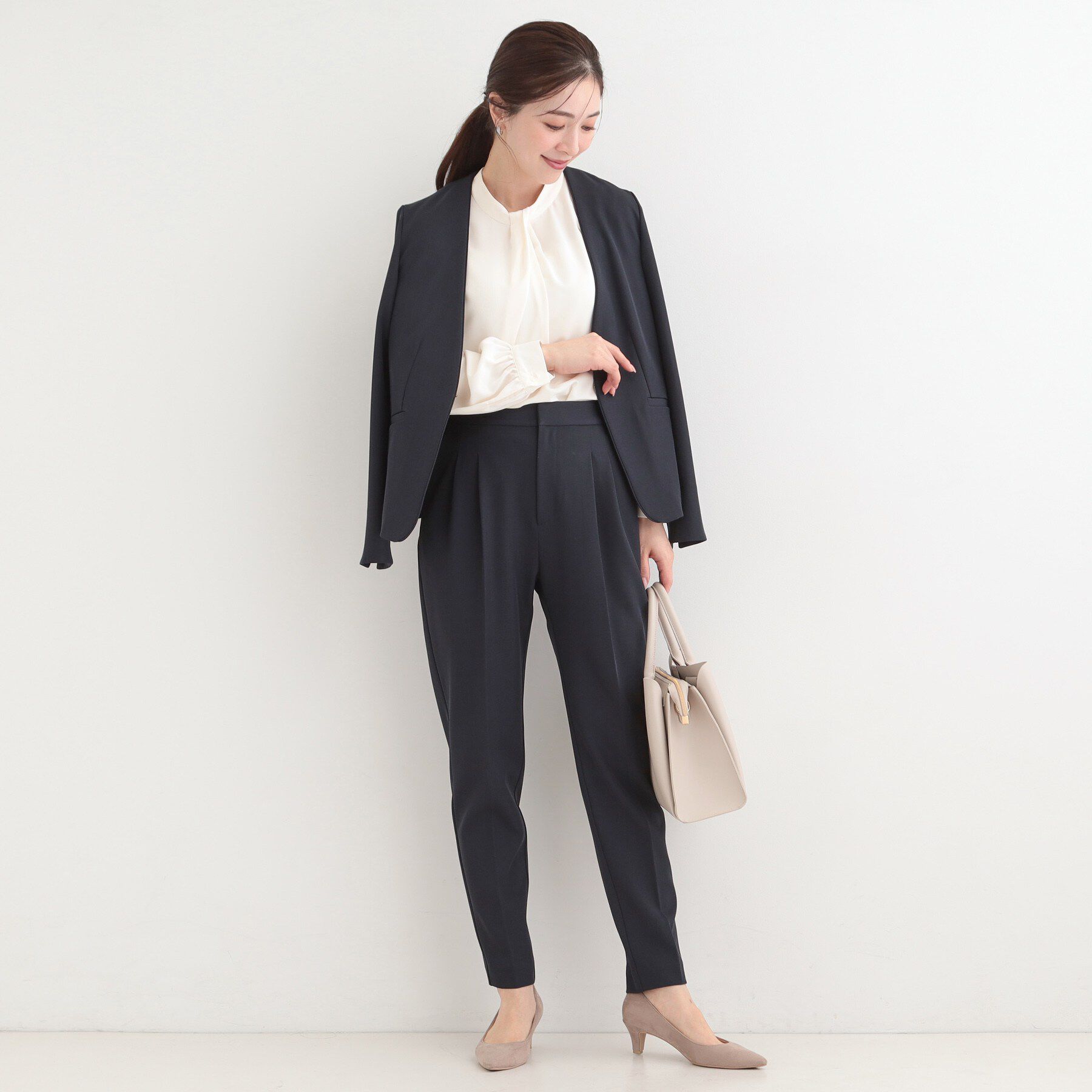 SHOO･LA･RUE「【洗濯機可/吸水速乾】ボウタイ風デザインブラウス」|シャツ・ブラウス|