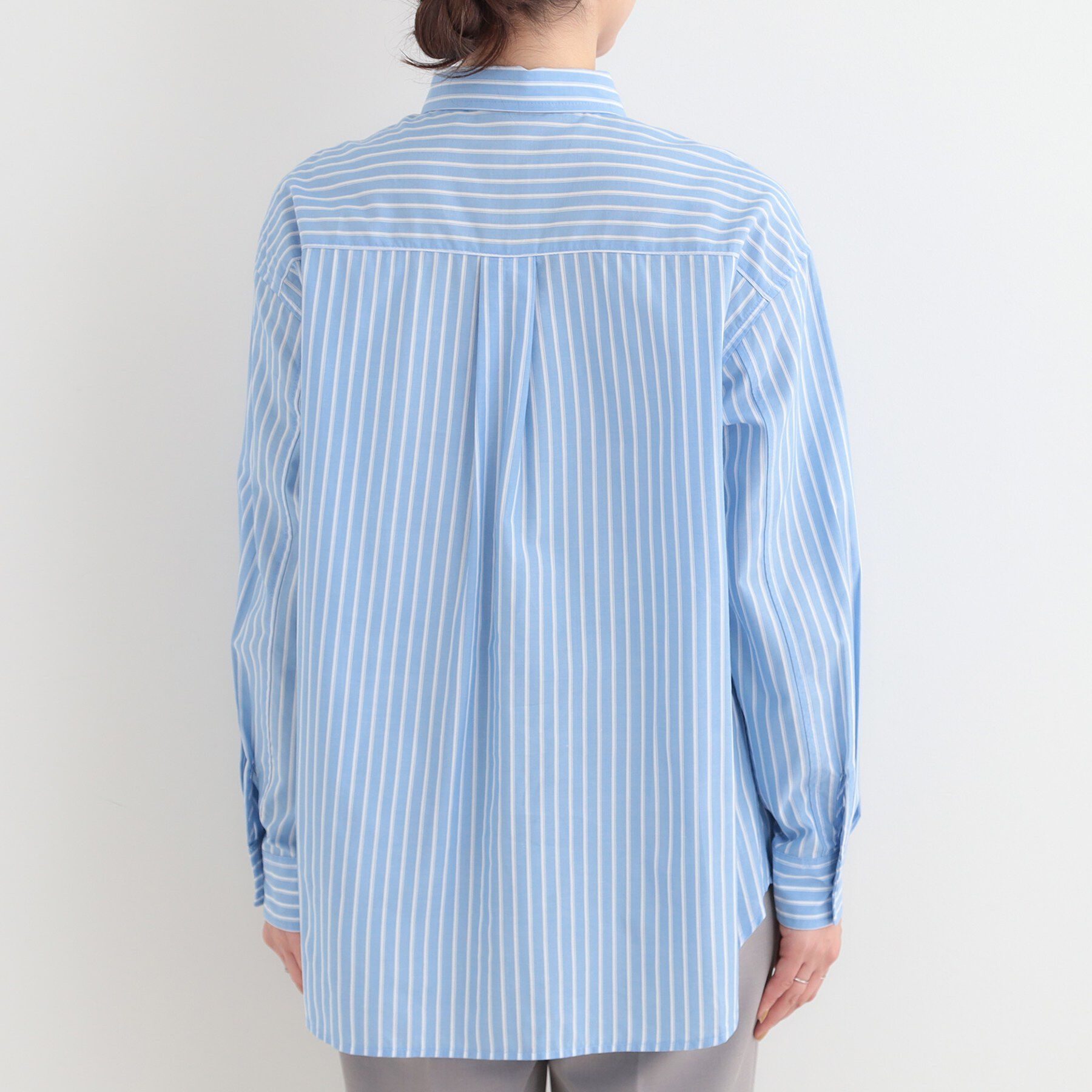 SHOO･LA･RUE「【選べる色・柄/S-LL】通年使える レギュラーカラーシャツ」|シャツ・ブラウス|