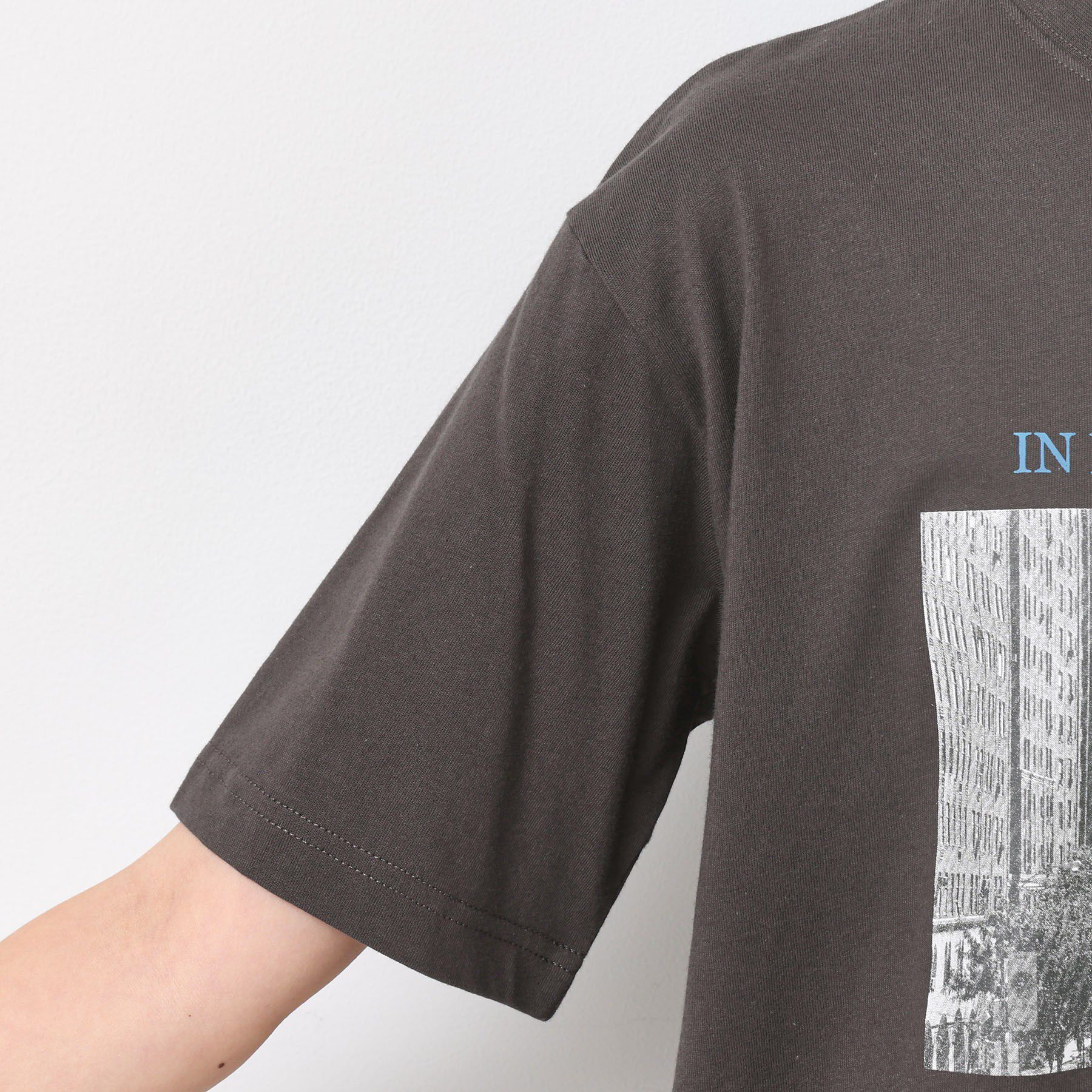 Dessin「【ユニセックス・洗える】オーガニックコットンロゴ入りTシャツ」|Tシャツ・カットソー|