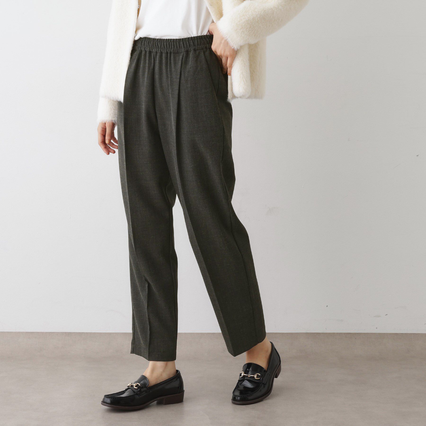 Dessin「【ウエストゴム・洗える】コンフォートテーパードパンツ」|その他|