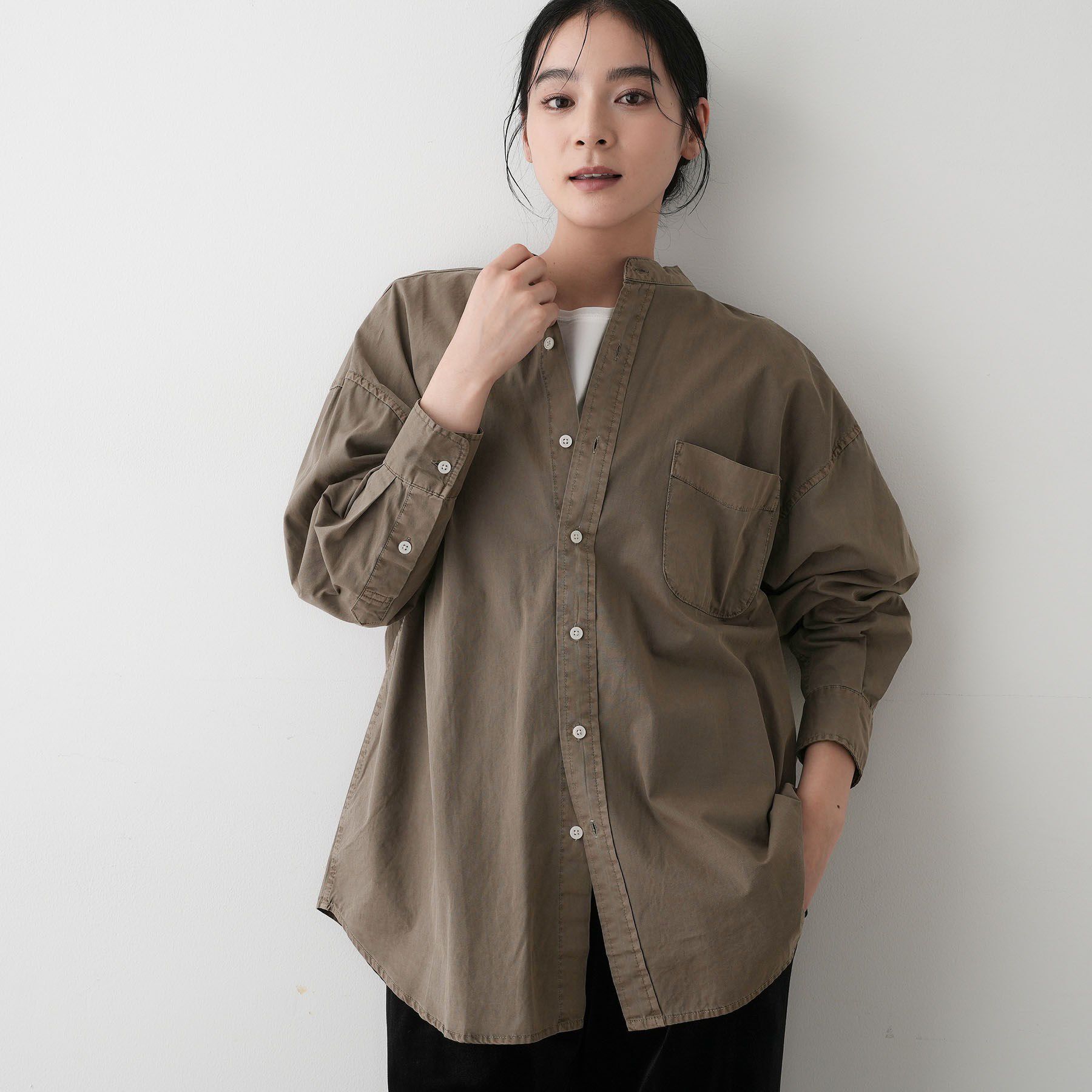 Dessin「【洗える】ピグメントバンドカラーシャツ」|シャツ・ブラウス|ブラウン(044)