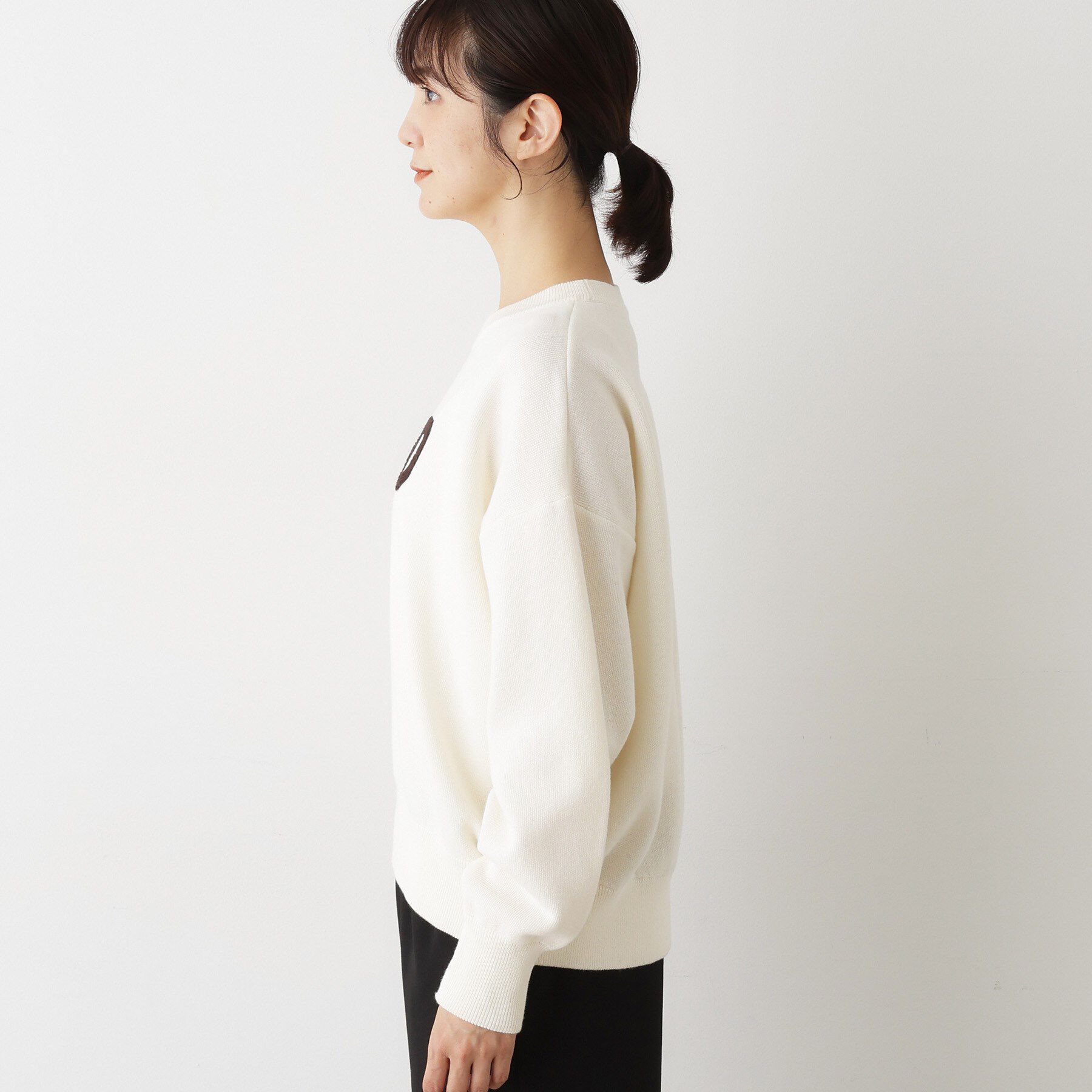 Dessin「【洗える】Dサガラ刺繍ワッペン付きニット」|ニット・セーター|