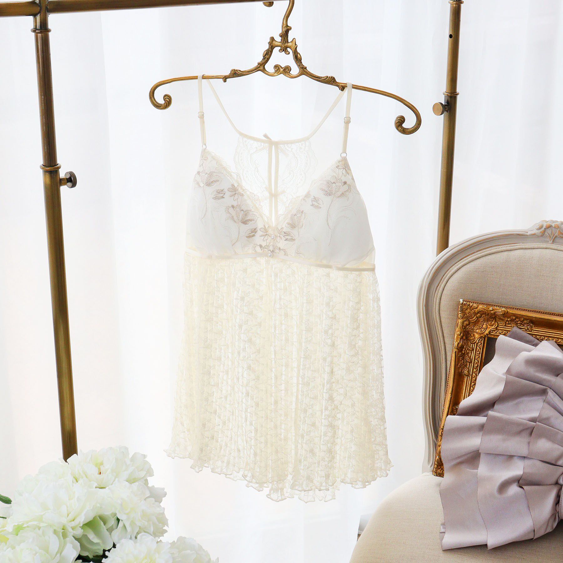 Risa Magli「リアナ カップ付キャミソール」|キャミソール|アイボリー(004)