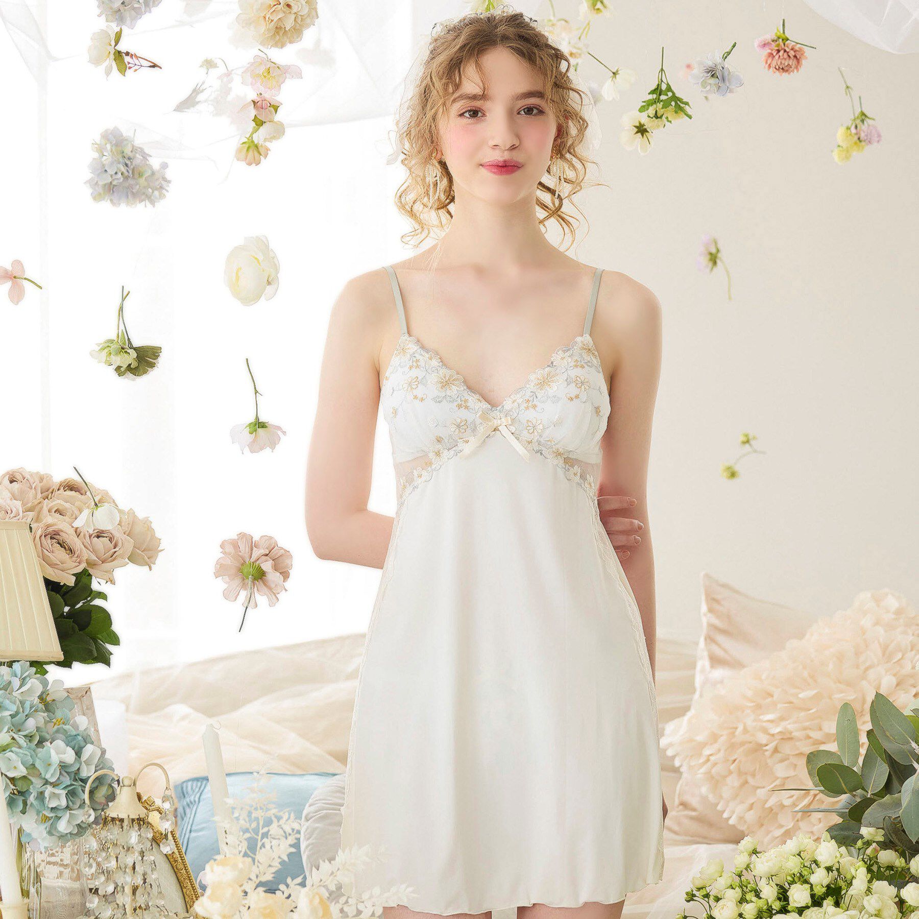 Risa Magli「ジア カップ付スリップ」|キャミソール|