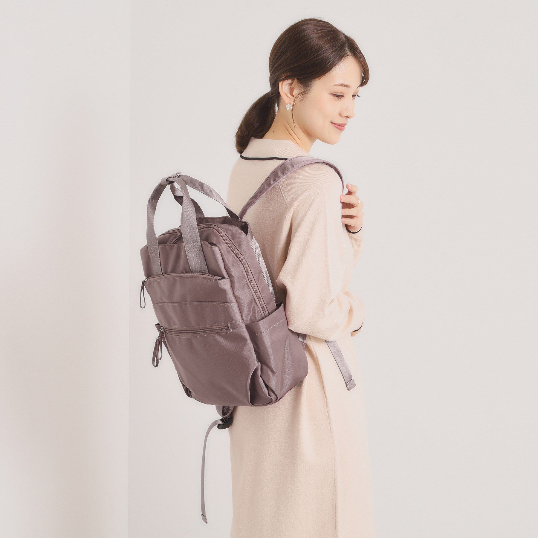 ITS&rsquo;DEMO「＜人間工学＞撥水リュック」|リュック|