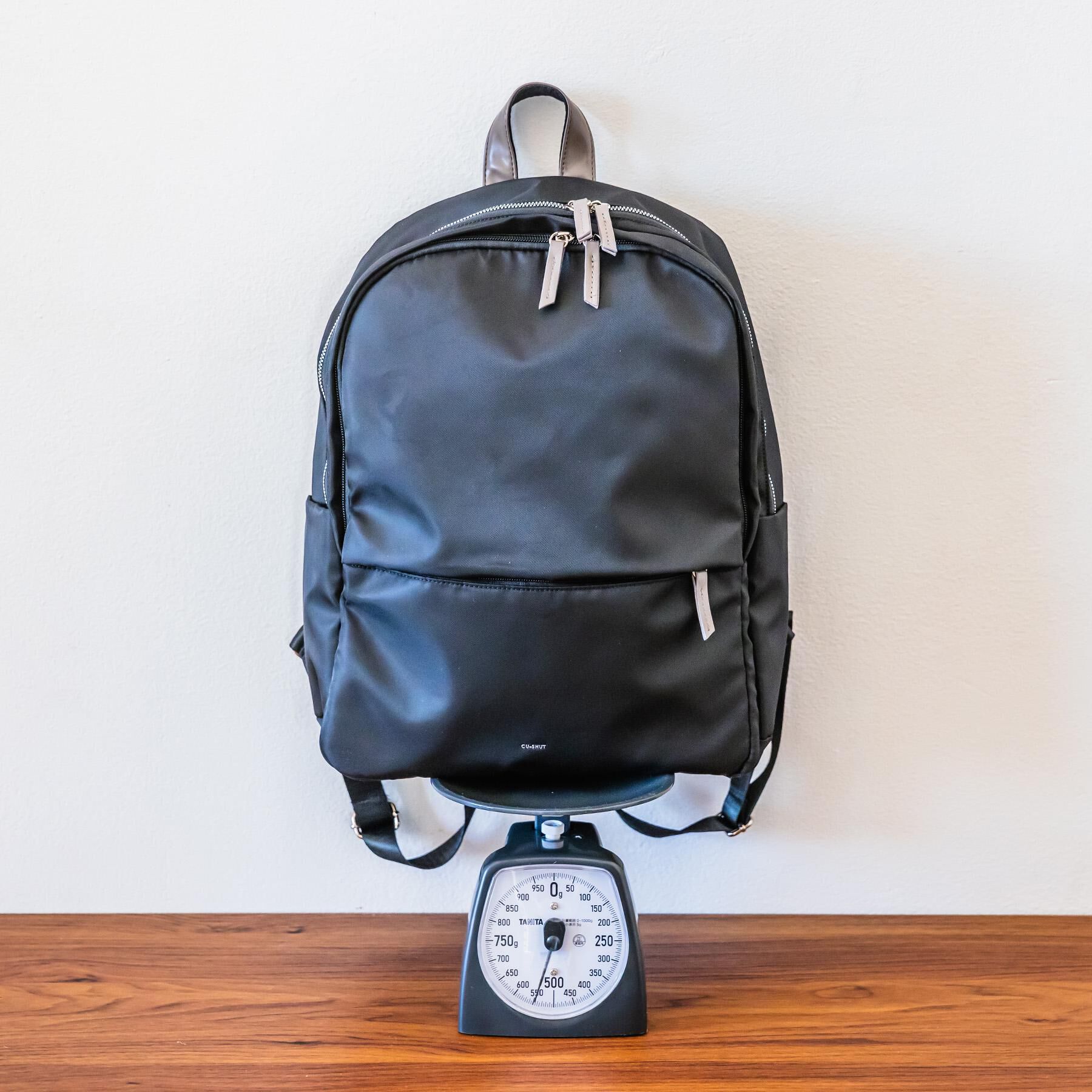 ITS&rsquo;DEMO「【収納アドバイザー監修】合皮コンビリュック」|リュック|