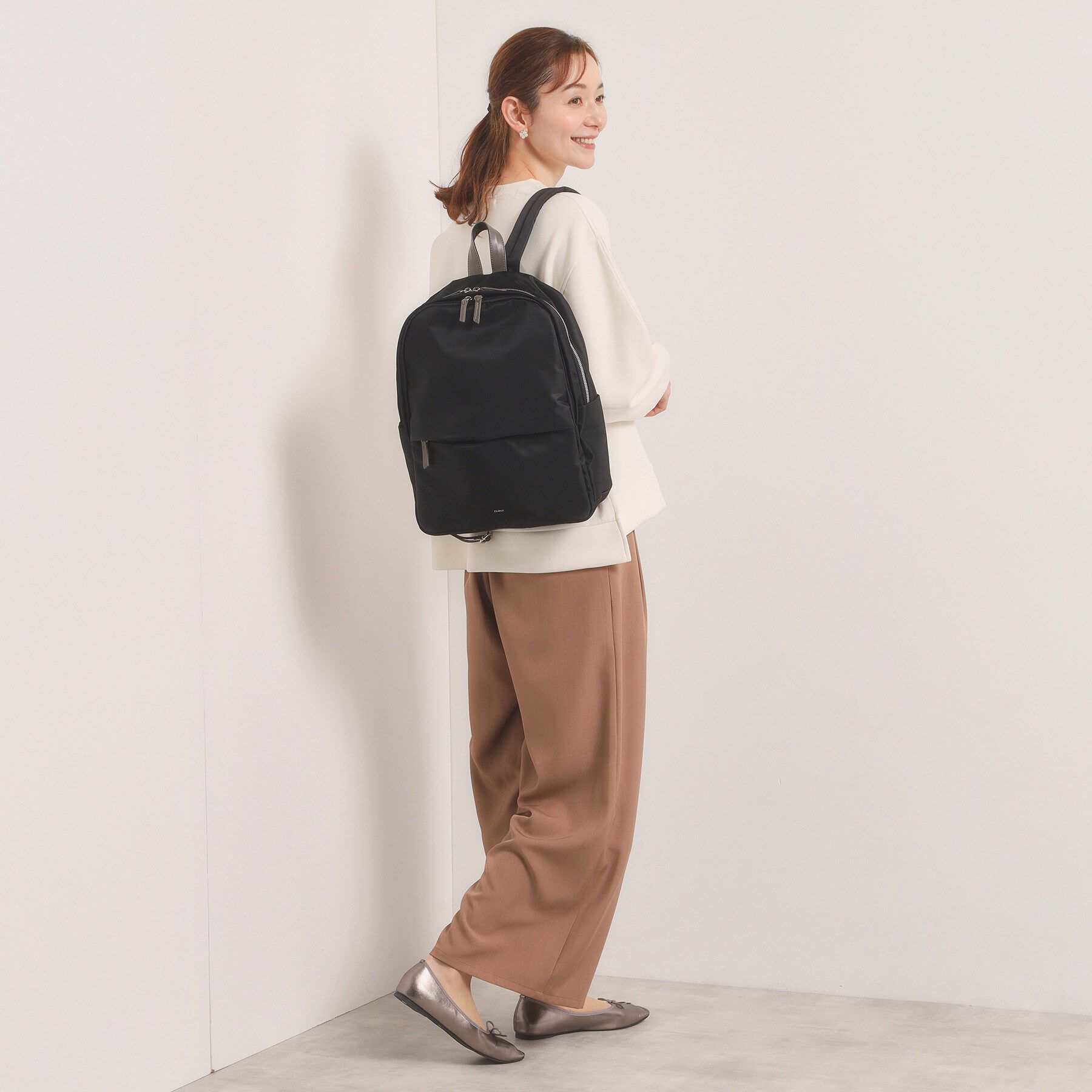 ITS&rsquo;DEMO「【収納アドバイザー監修】合皮コンビリュック」|リュック|