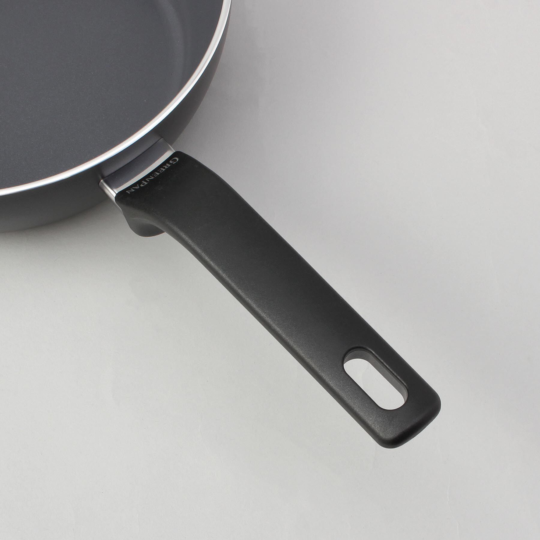 212 KITCHEN STORE「エッセンス フライパン 24cm 深型 ガラス蓋付き  ＜GreenPan  グリーンパン＞」|食器・キッチングッズ|