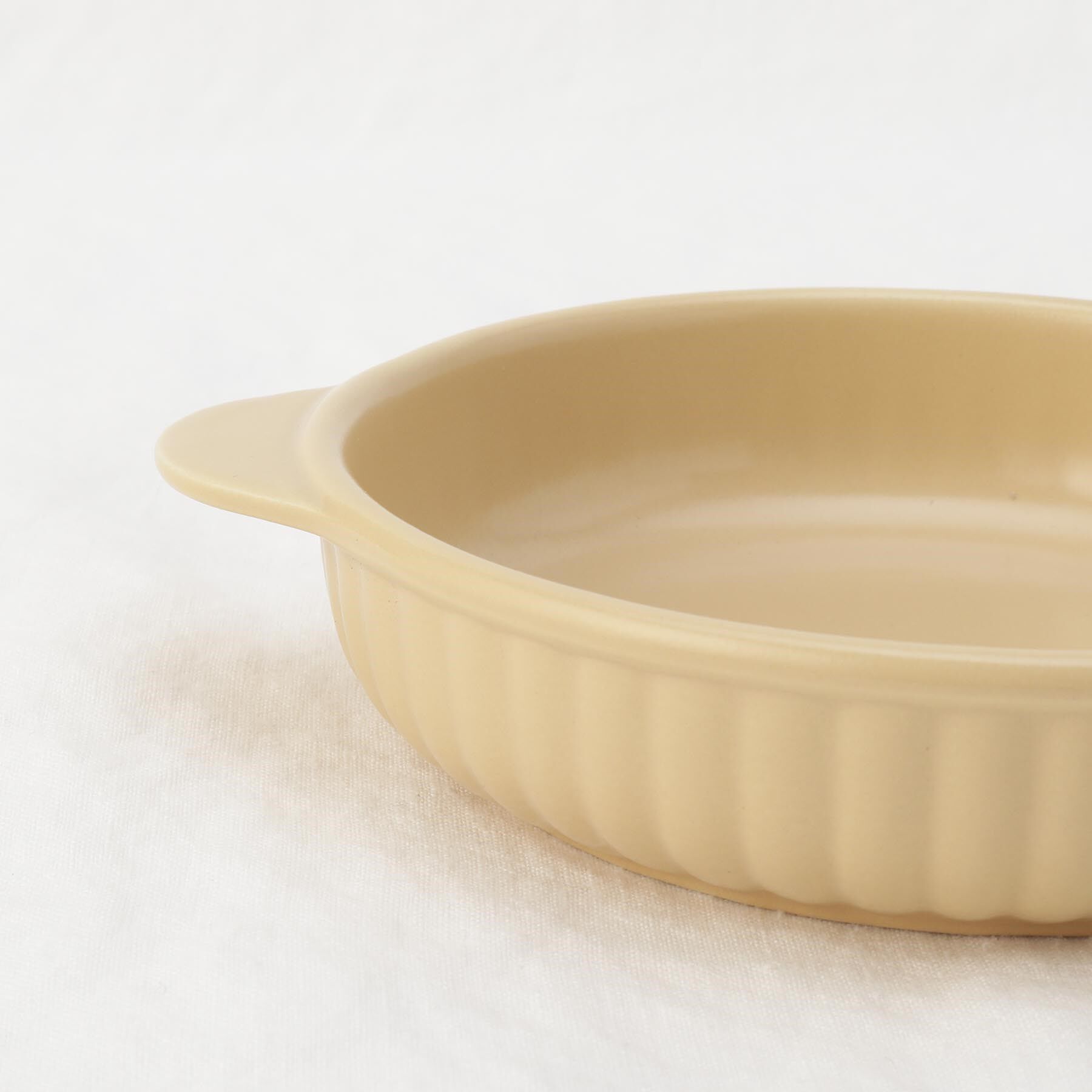 212 KITCHEN STORE「KOS ラウンドグラタン キャメル」|食器・キッチングッズ|
