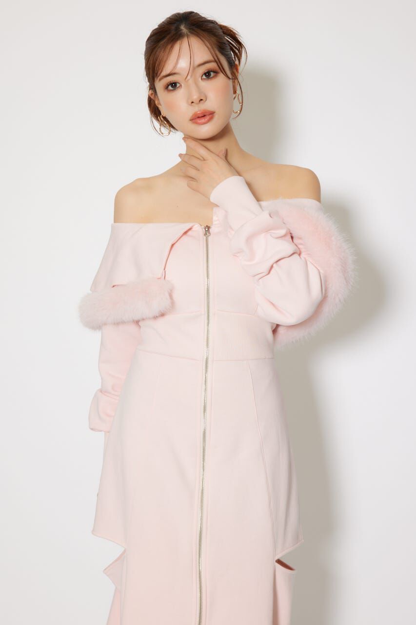 rienda「フェイクファー付きカッティング裏起毛ワンピース」|ワンピース|