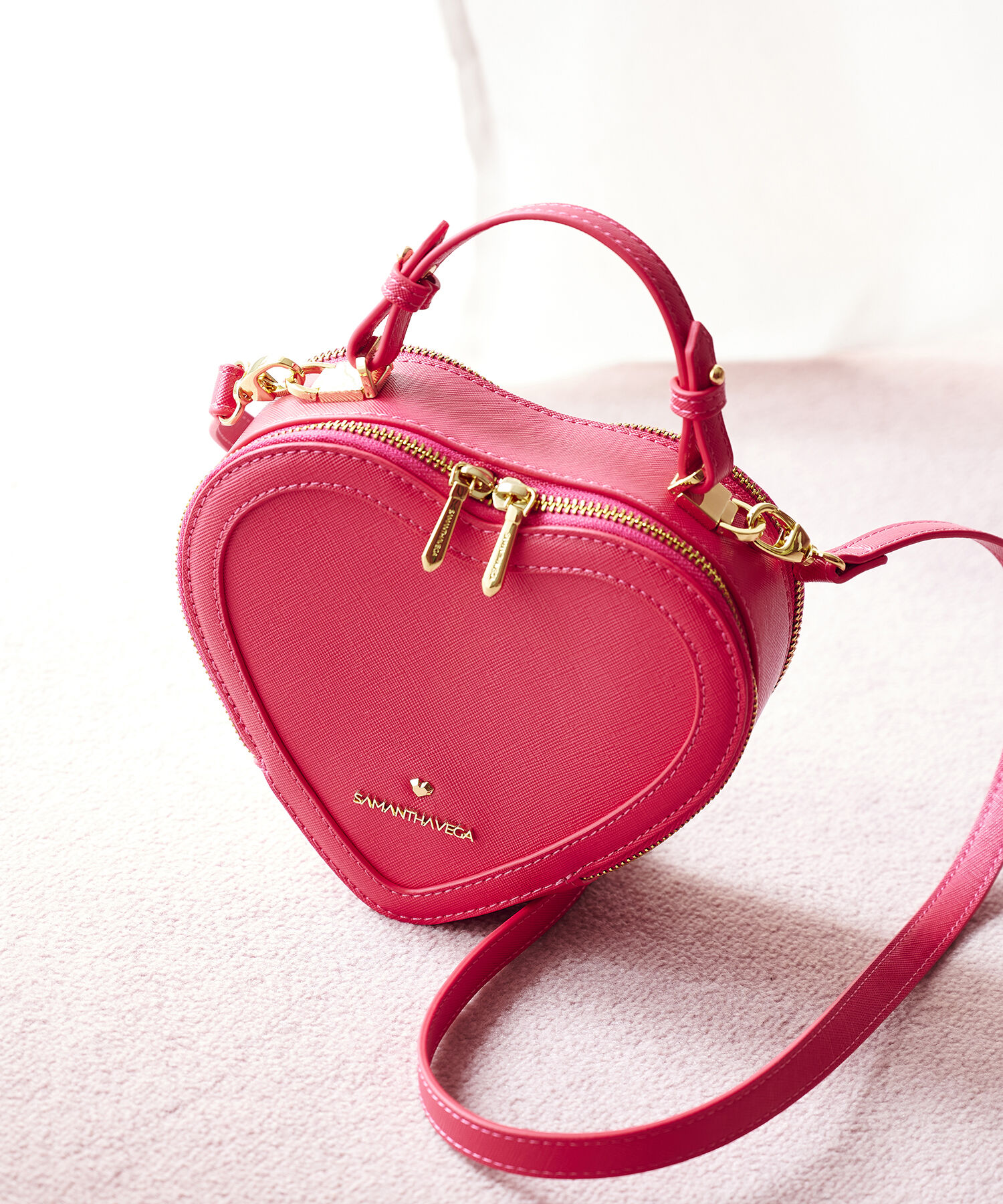 Samantha Vega「ハート型ショルダーバッグ」|ショルダー・メッセンジャー|ﾌｭｰｼｬﾋﾟﾝｸ