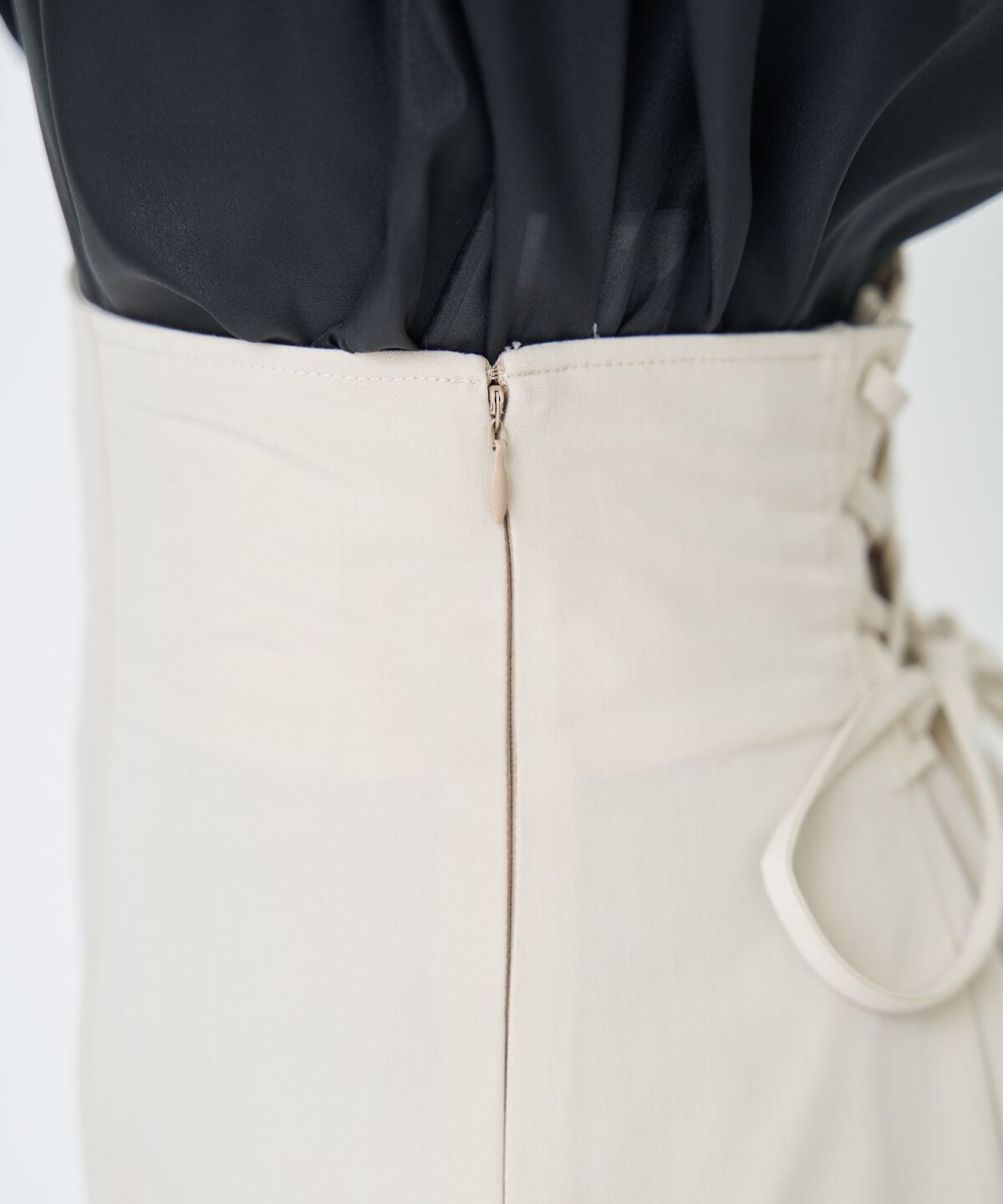 アンドクチュール「バックレースアップマーメイドスカート」|フレア|