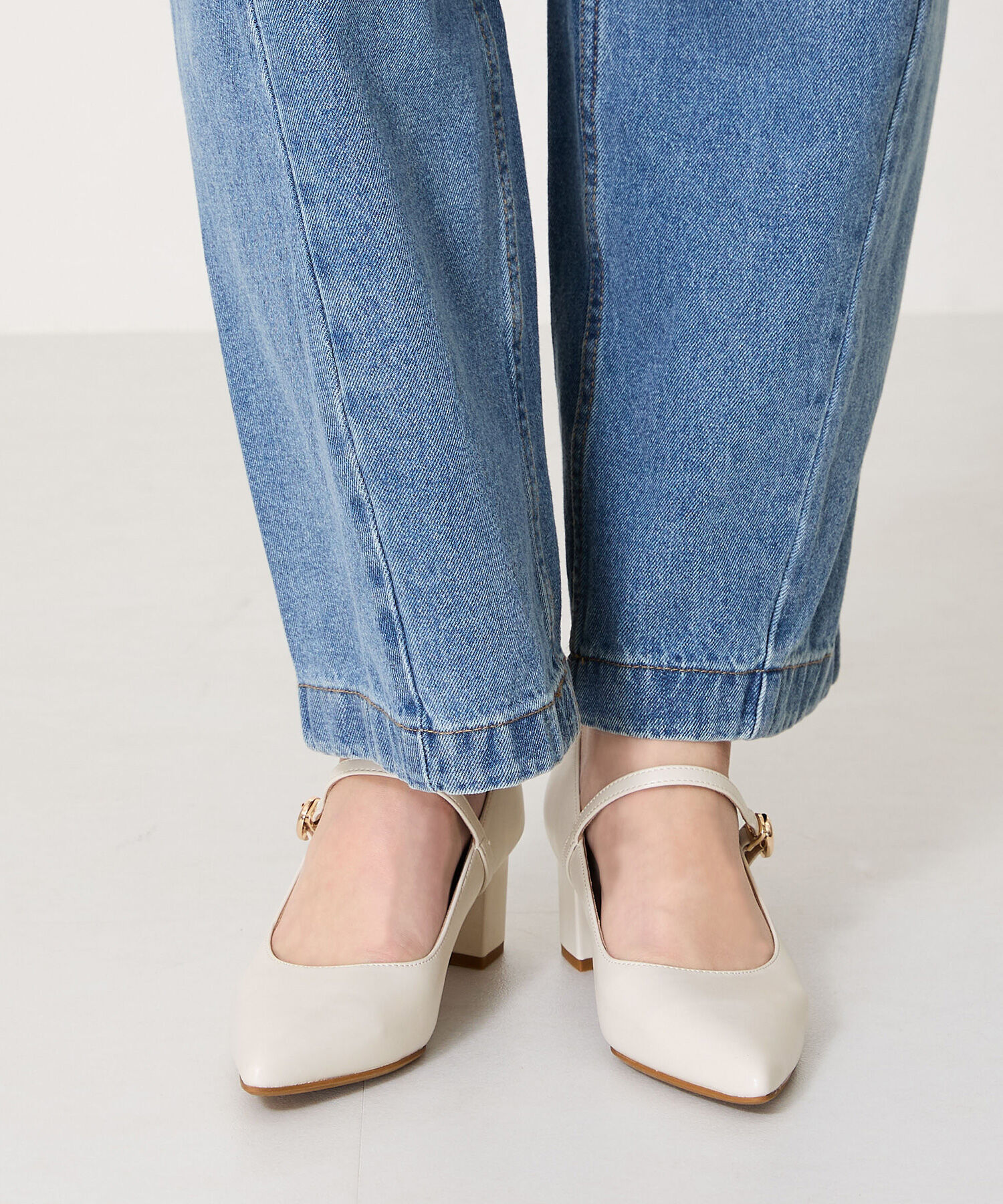 WA Oriental TRaffic「ポインテッドトゥストラップパンプス/52103」|パンプス|