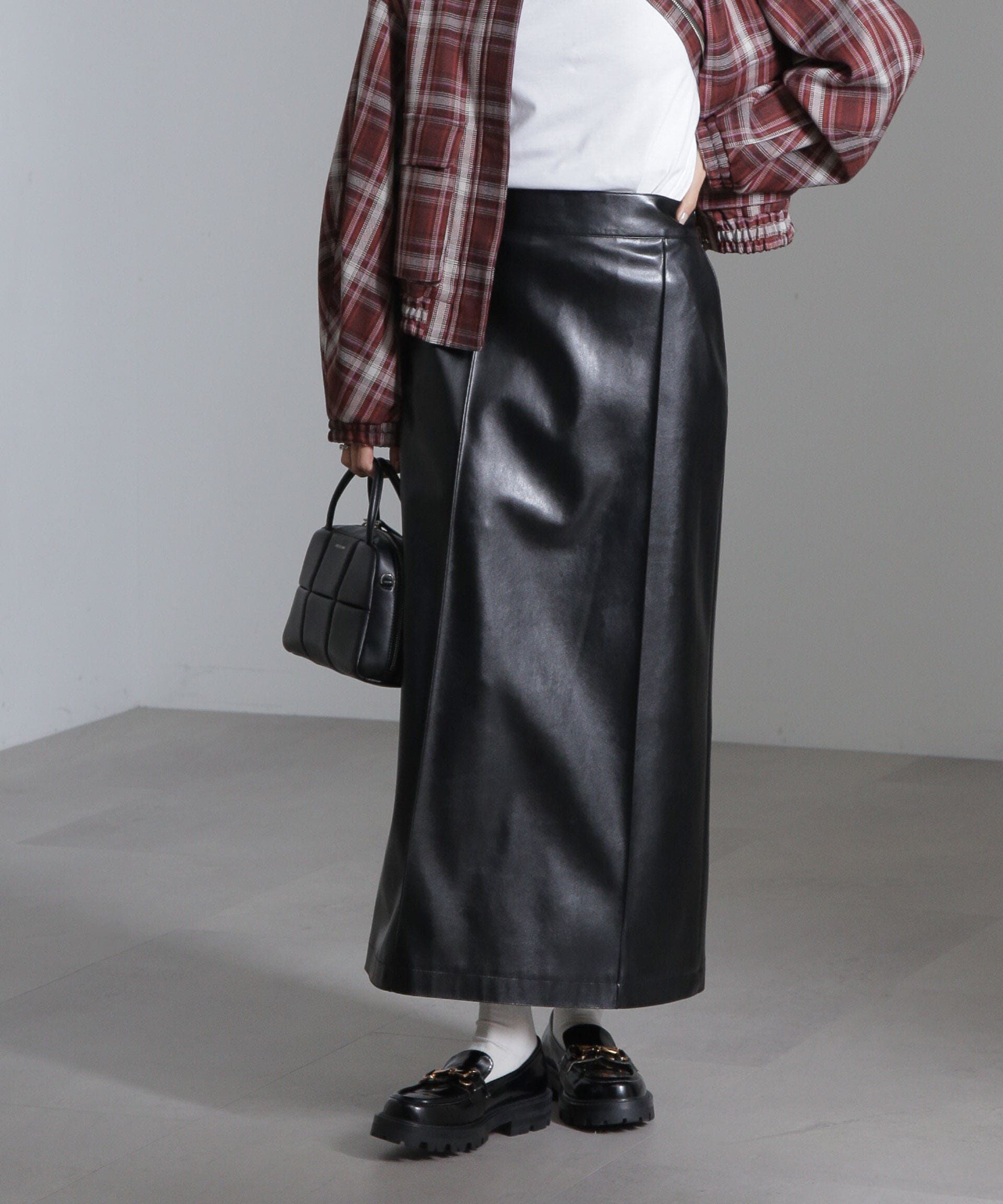 nano･universe「フェイクレザーピンタックスカート(セットアップ可)」|スカート|ブラック
