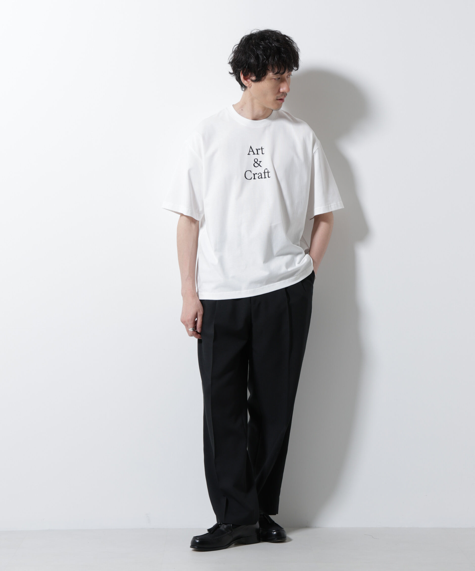 nano･universe「「Art & Craft」エディトリアル 刺繍Tシャツ」|Tシャツ・カットソー|