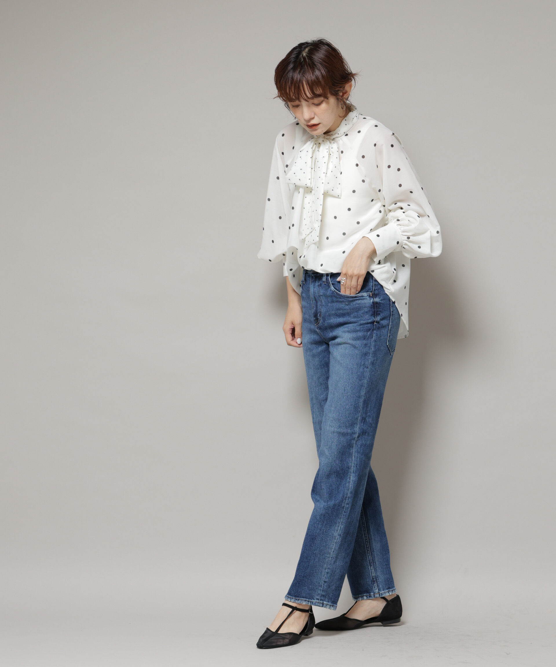 nano･universe「ランダムドットボータイ付きブラウス」|シャツ・ブラウス|