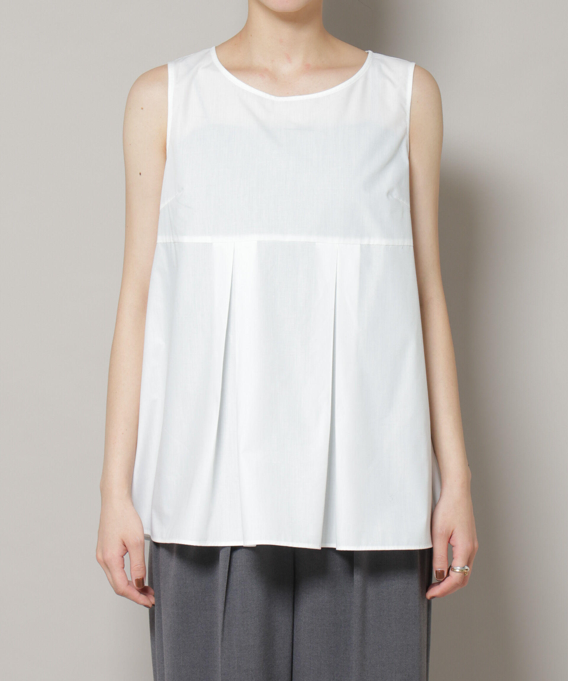 nano･universe「ダブルジャガードニット&times;タックブラウス ペプラムセット」|ニット・セーター|