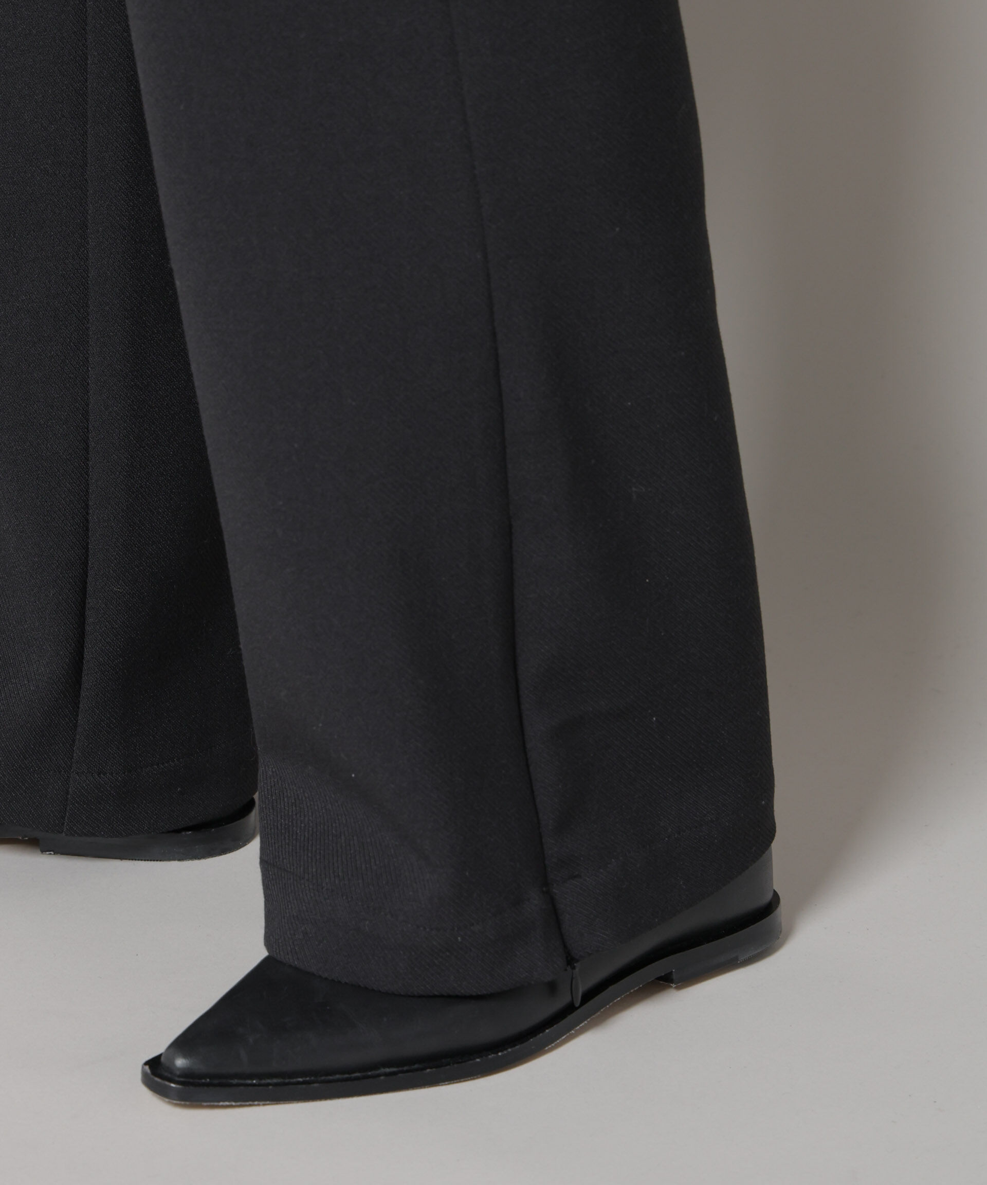 nano･universe「ジップスリットパンツ」|チノ|