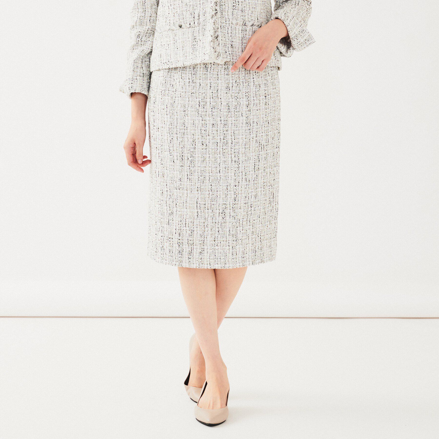 UNTITLED「【入卒／セレモニー／通勤】ラメツイードタイトスカート」|スカート|グレージュ(450)