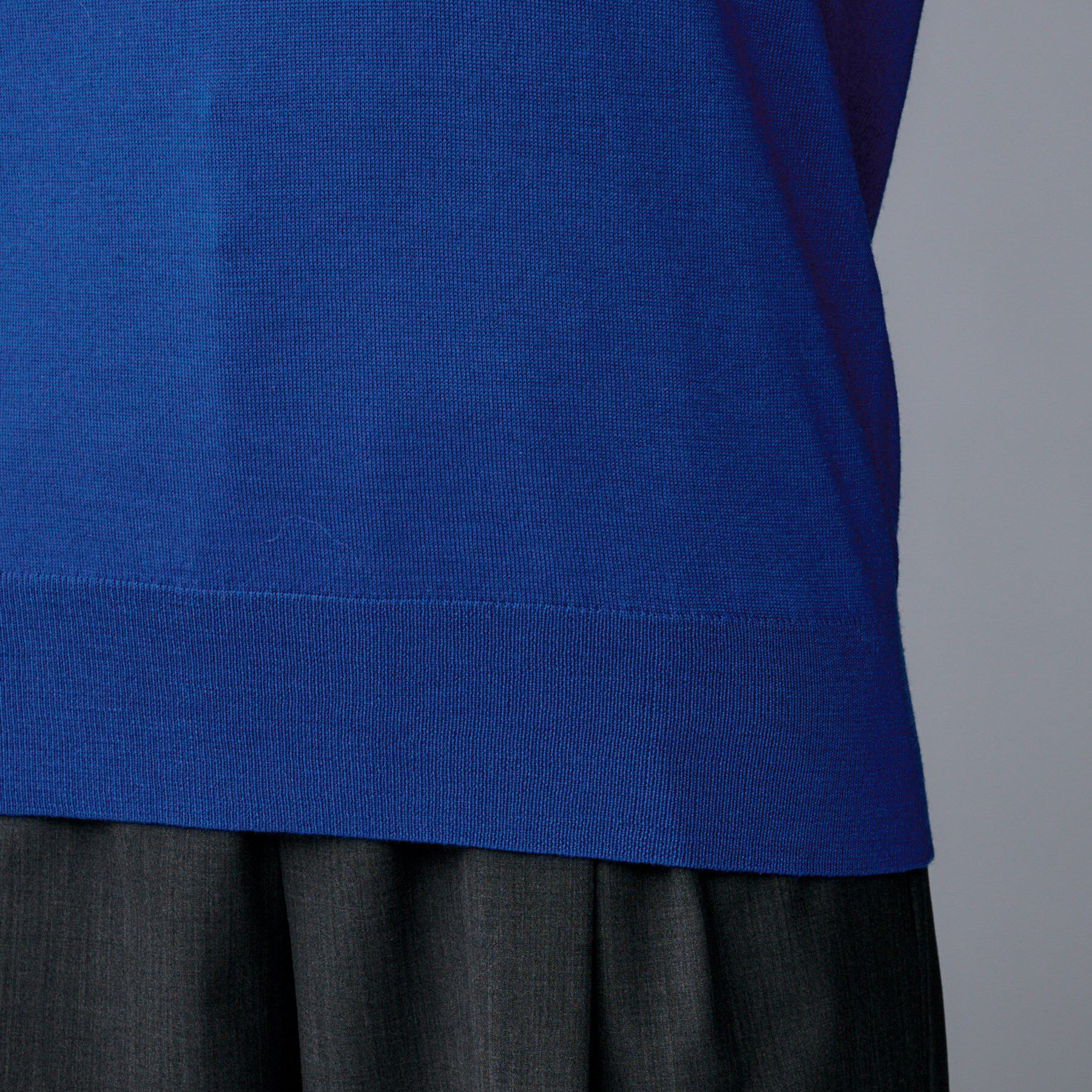 UNTITLED「【洗える/きれいめ】Vネックプルオーバーニット」|ニット・セーター|