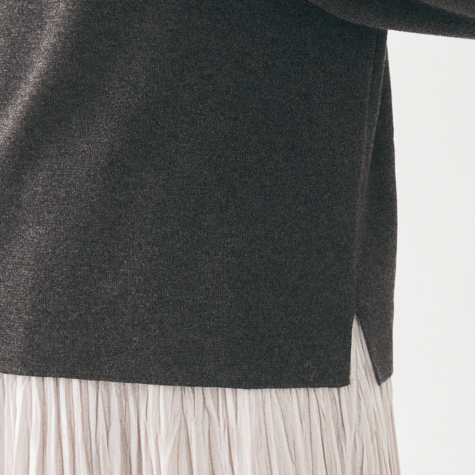 UNTITLED「【きれいめ/洗える】ラメ入りワイドボートネックニット」|ニット・セーター|