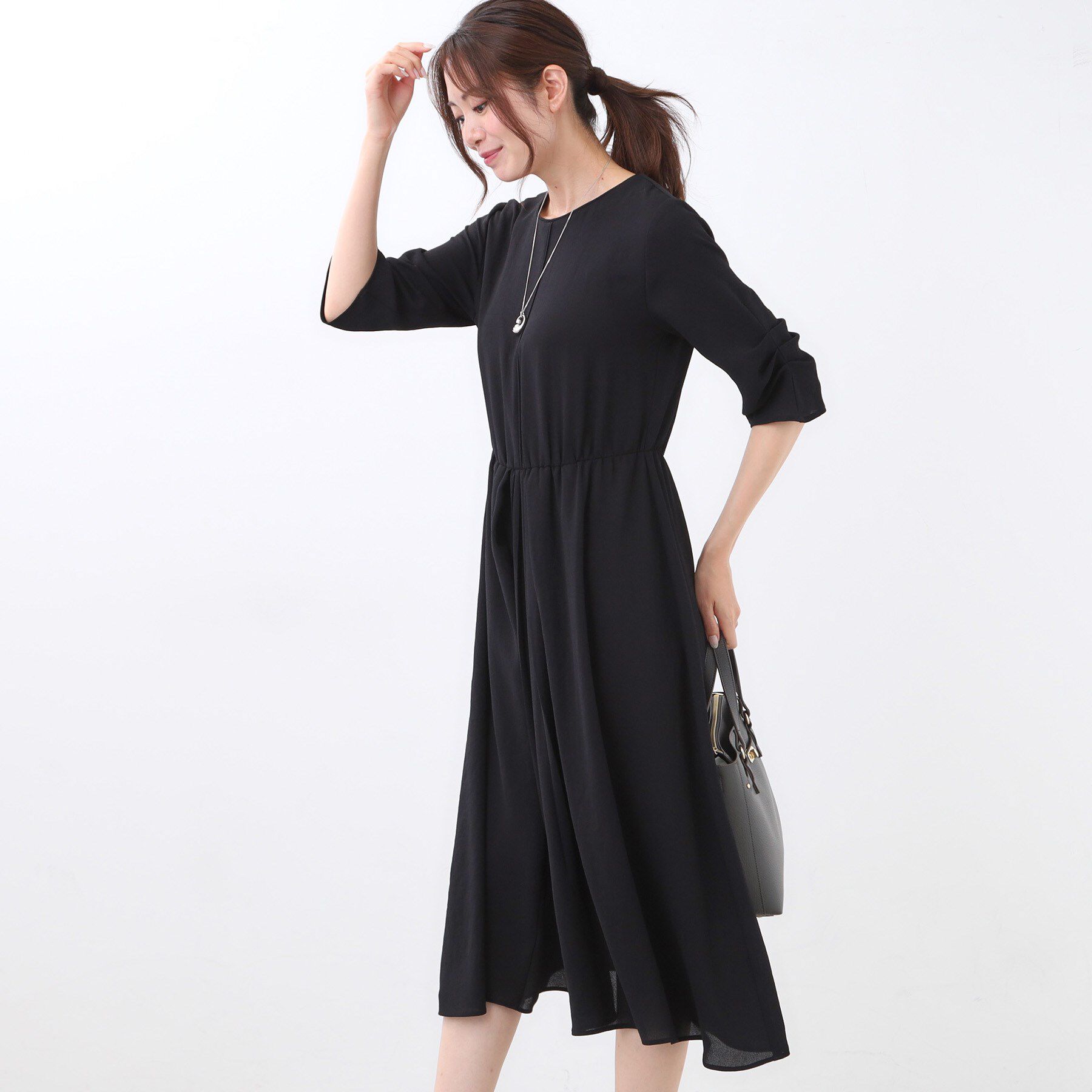 Reflect「【吸水速乾／防しわ】シルキープリーツワンピース」|ワンピース|