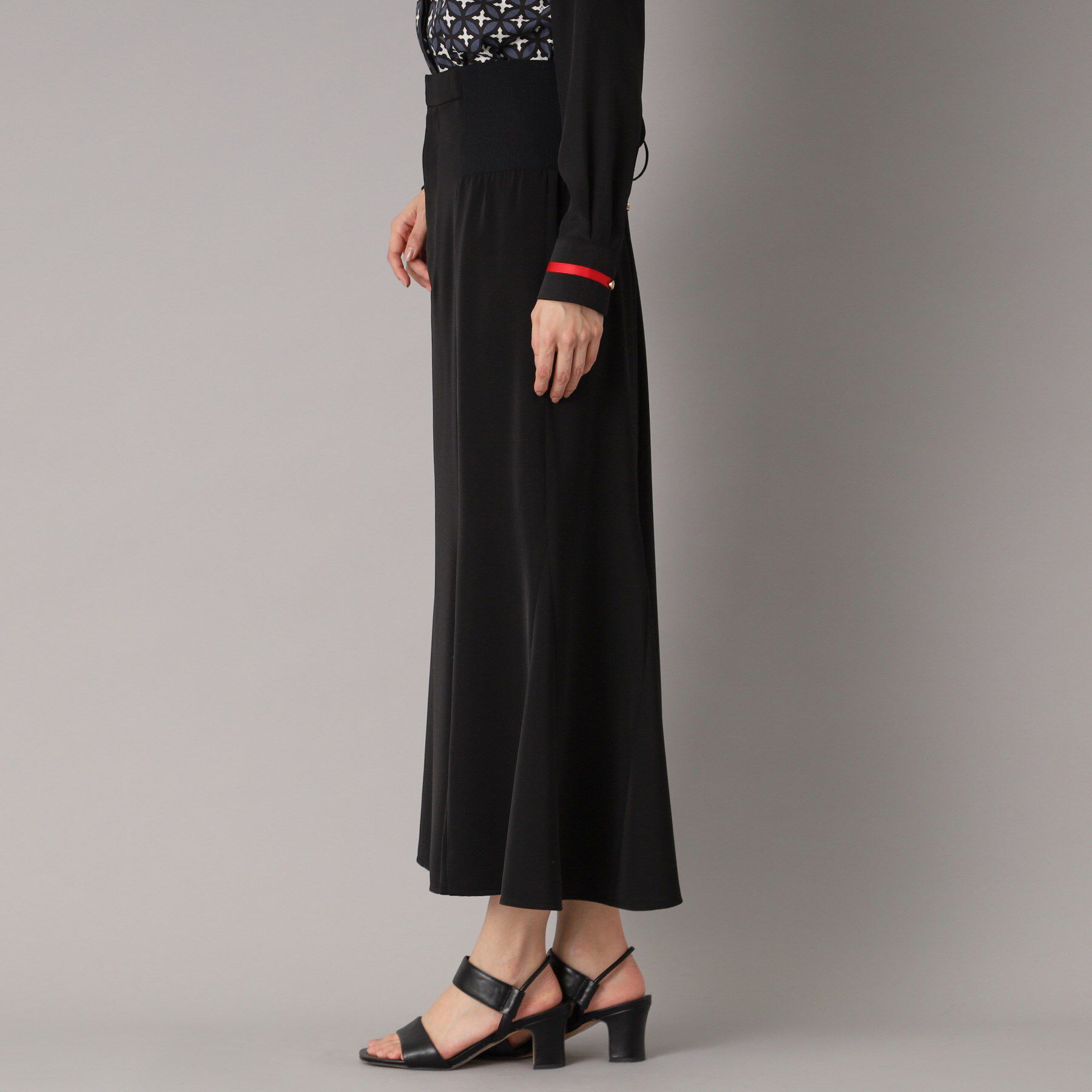 DRESSTERIOR「バックストラップマーメイドスカート」|スカート|