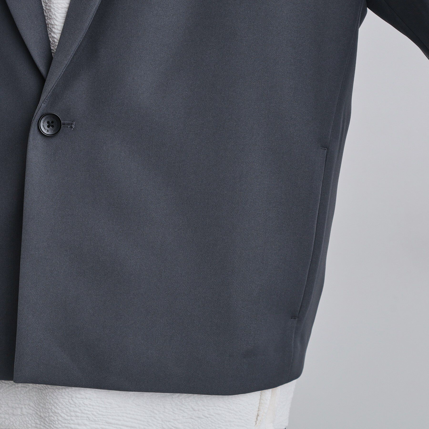 tk.TAKEO KIKUCHI「【セットアップ対応】クロップドジャケット」|テーラードジャケット|