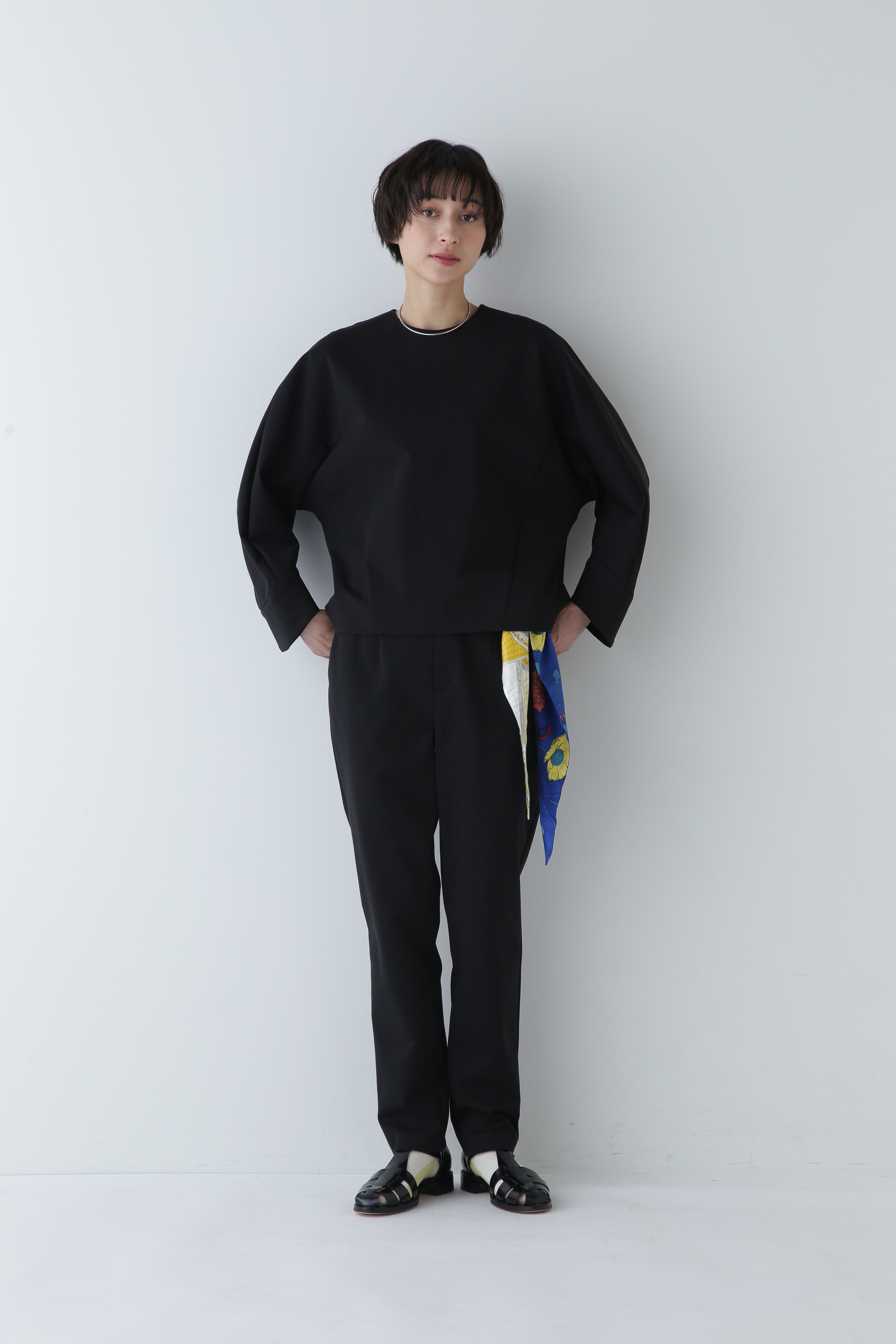  「ストレッチポンチテーパードパンツ」|その他|