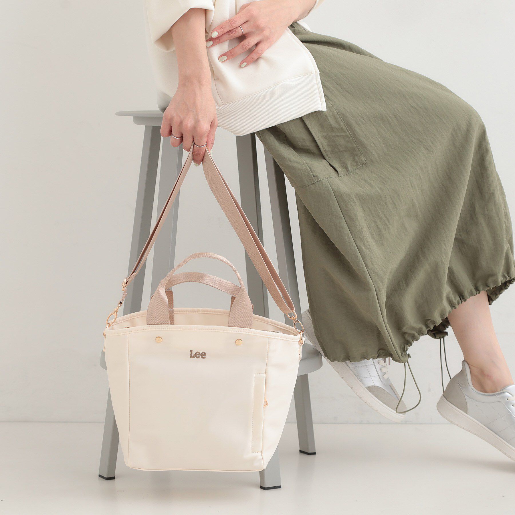 SHOO･LA･RUE「【Lee別注／撥水】6ポケットトートバッグ」|トートバッグ|アイボリー(804)