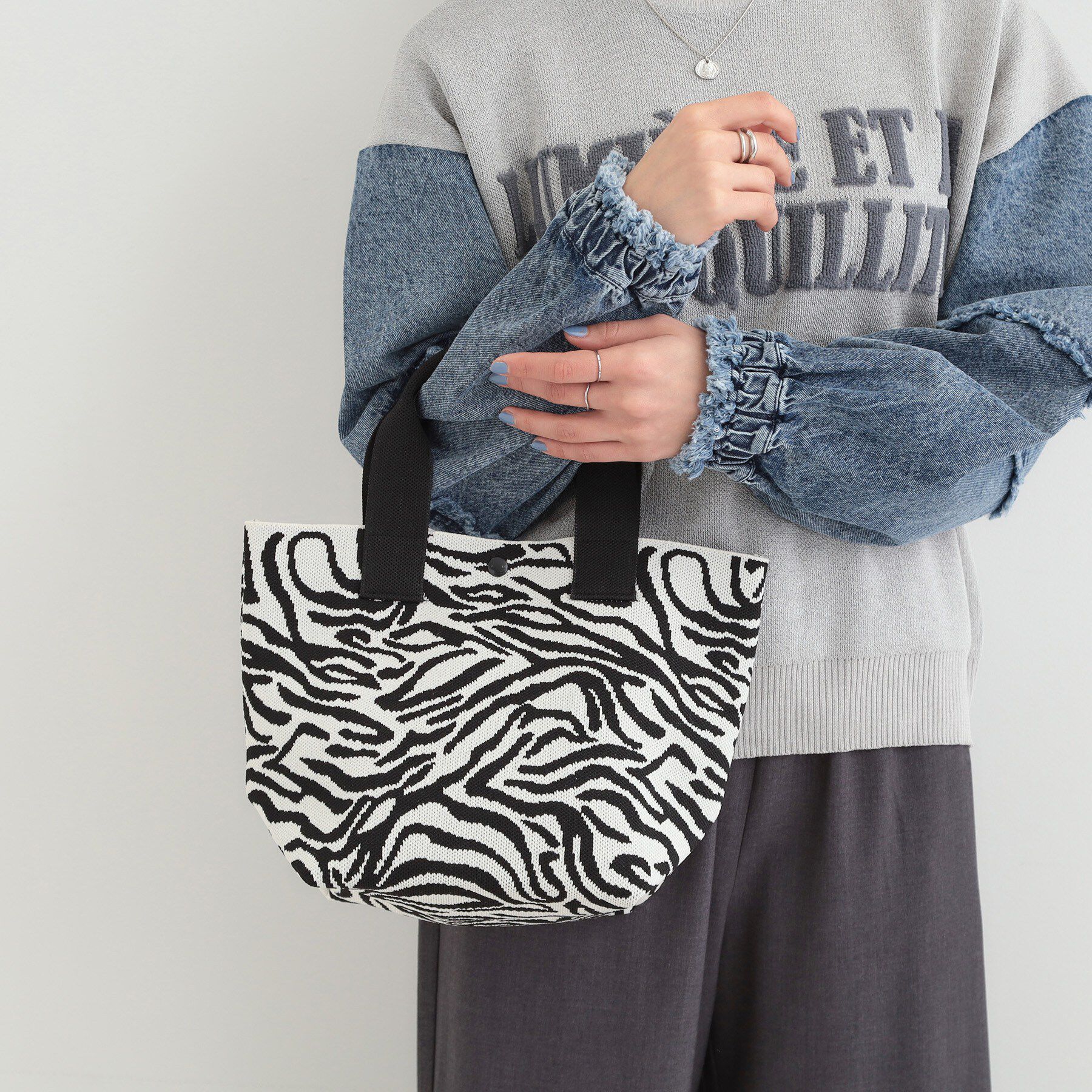 SHOO･LA･RUE「大人のカジュアルスタイルに ニットランチトートバッグ」|トートバッグ|