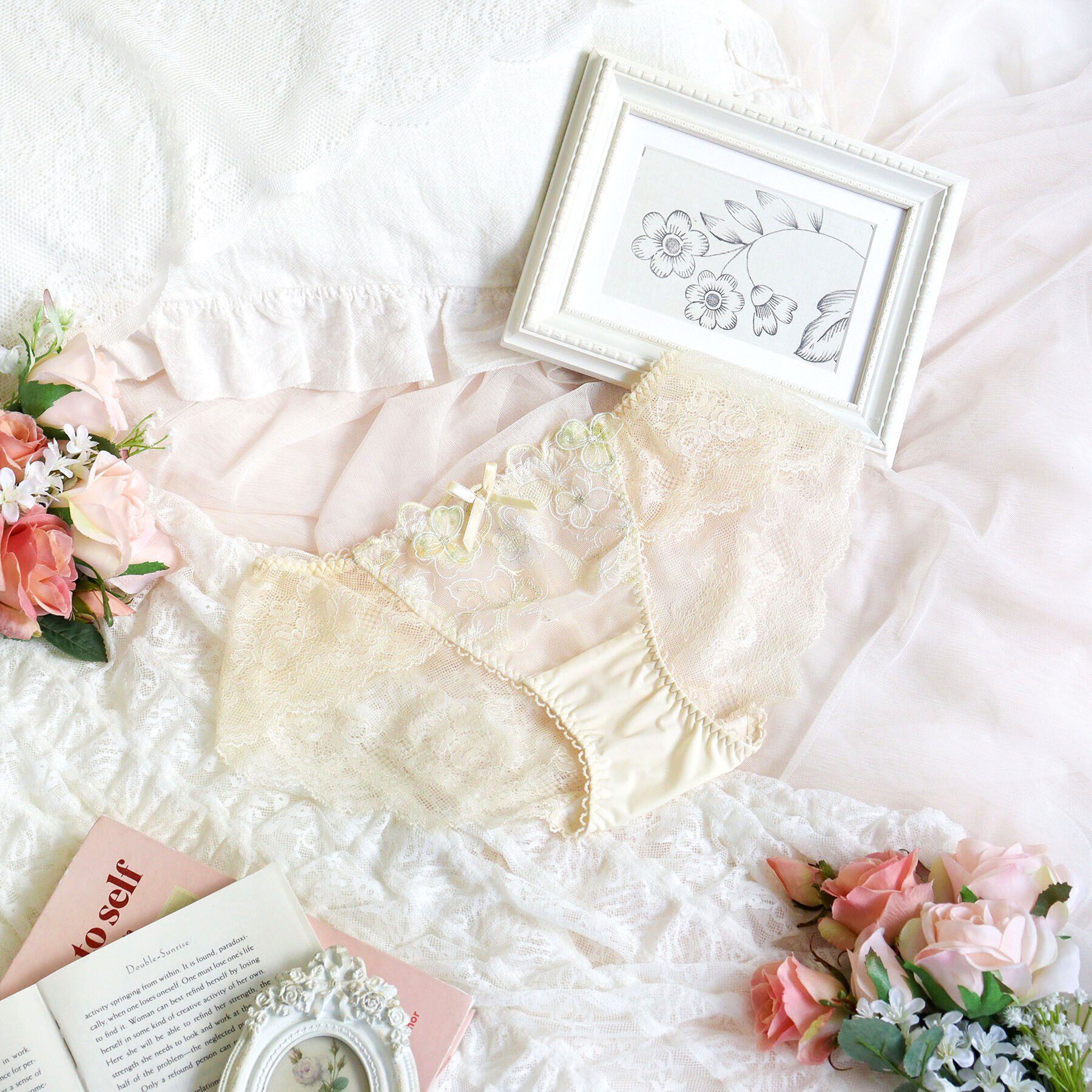 Risa Magli「マティア レースショーツ」|インナー|イエロー(032)