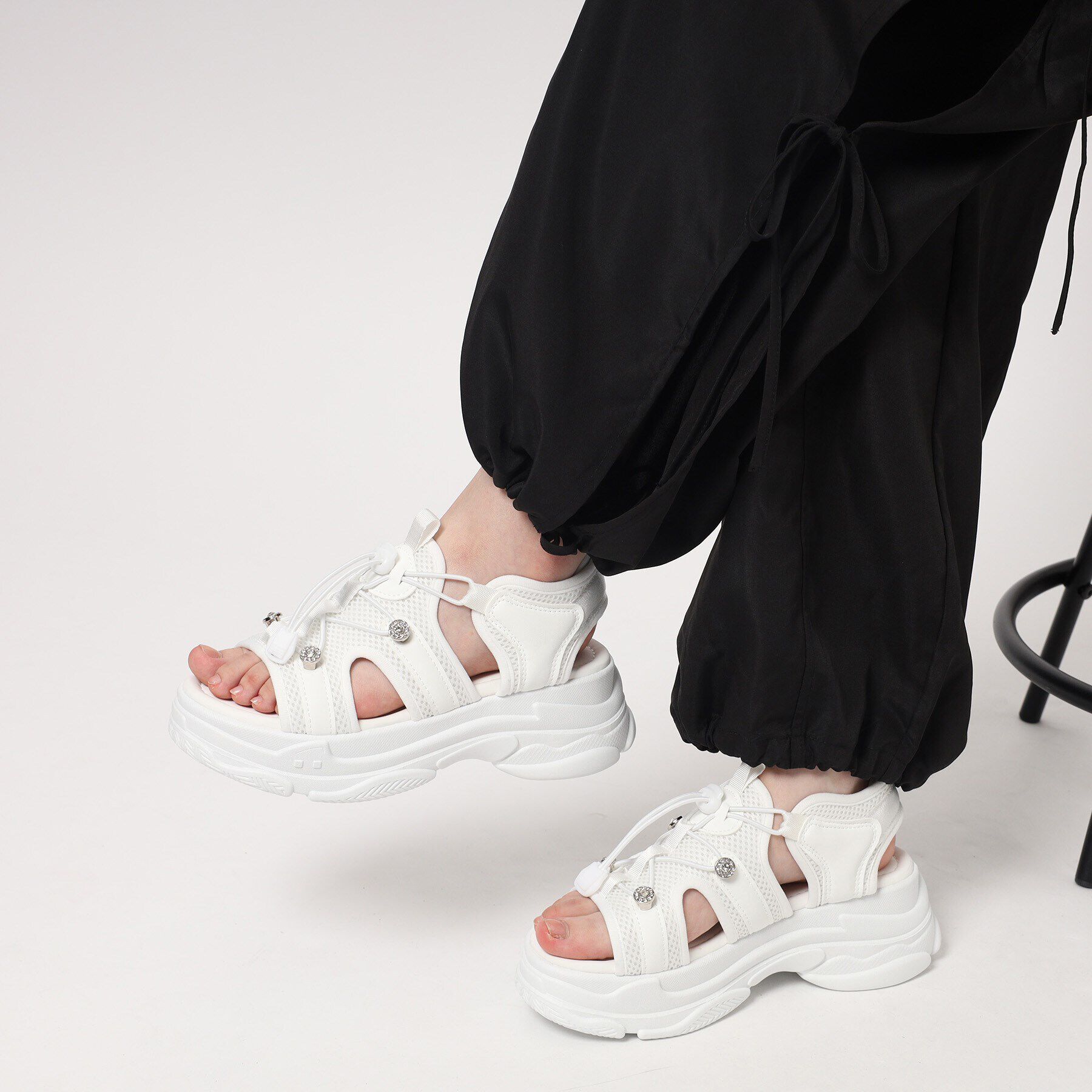 csT&P「軽量 厚底ビジュースポサン」|サンダル|