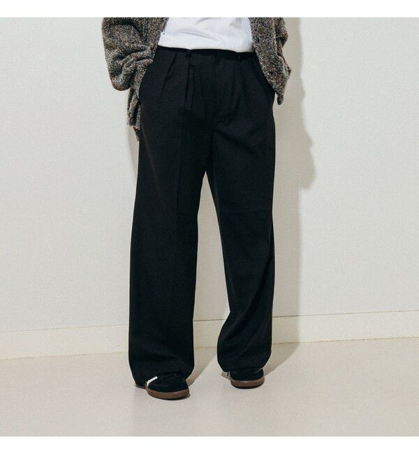 BEAMS「ワイドストレート 2プリーツ  スラックス」|チノ|