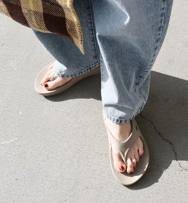 SHIPS any「OOFOS: OOoriginal ウーオリジナル トングサンダル」|サンダル|